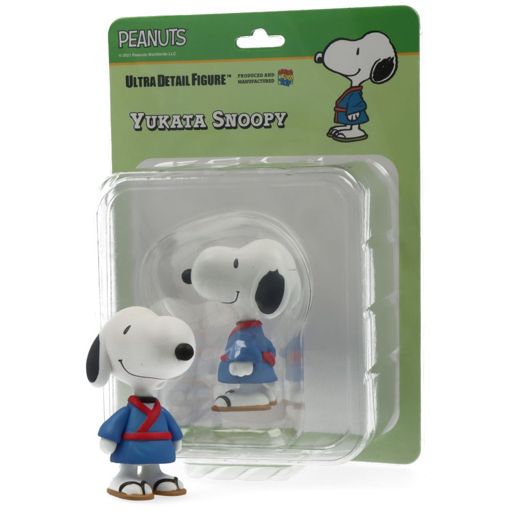 Peanuts Series 12 Yukata Snoopy Collectible Figurine - Perfect for Anime Fans, Gift Giving & Home Decor