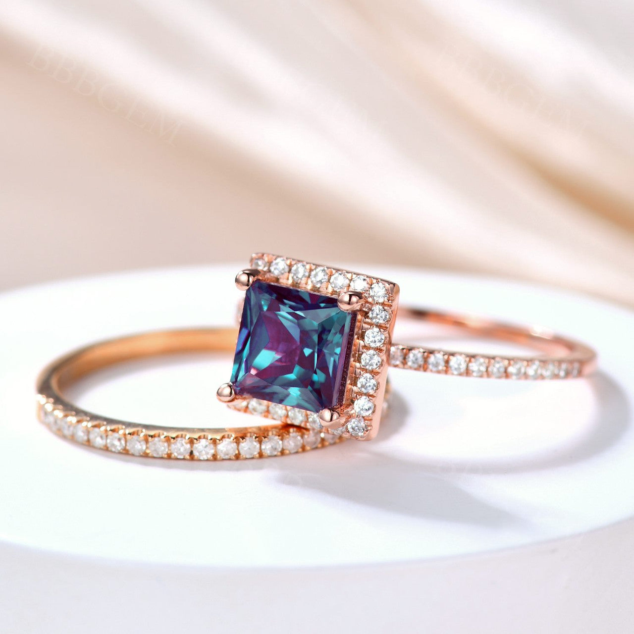 2pcs Alexandrite Bridal Ring Set - 6mm Princess Cut Natural Alexandrite & Diamond Engagement Rings in 14K Rose Gold - Perfect for Weddings, Anniversaries & Proposal Gifts