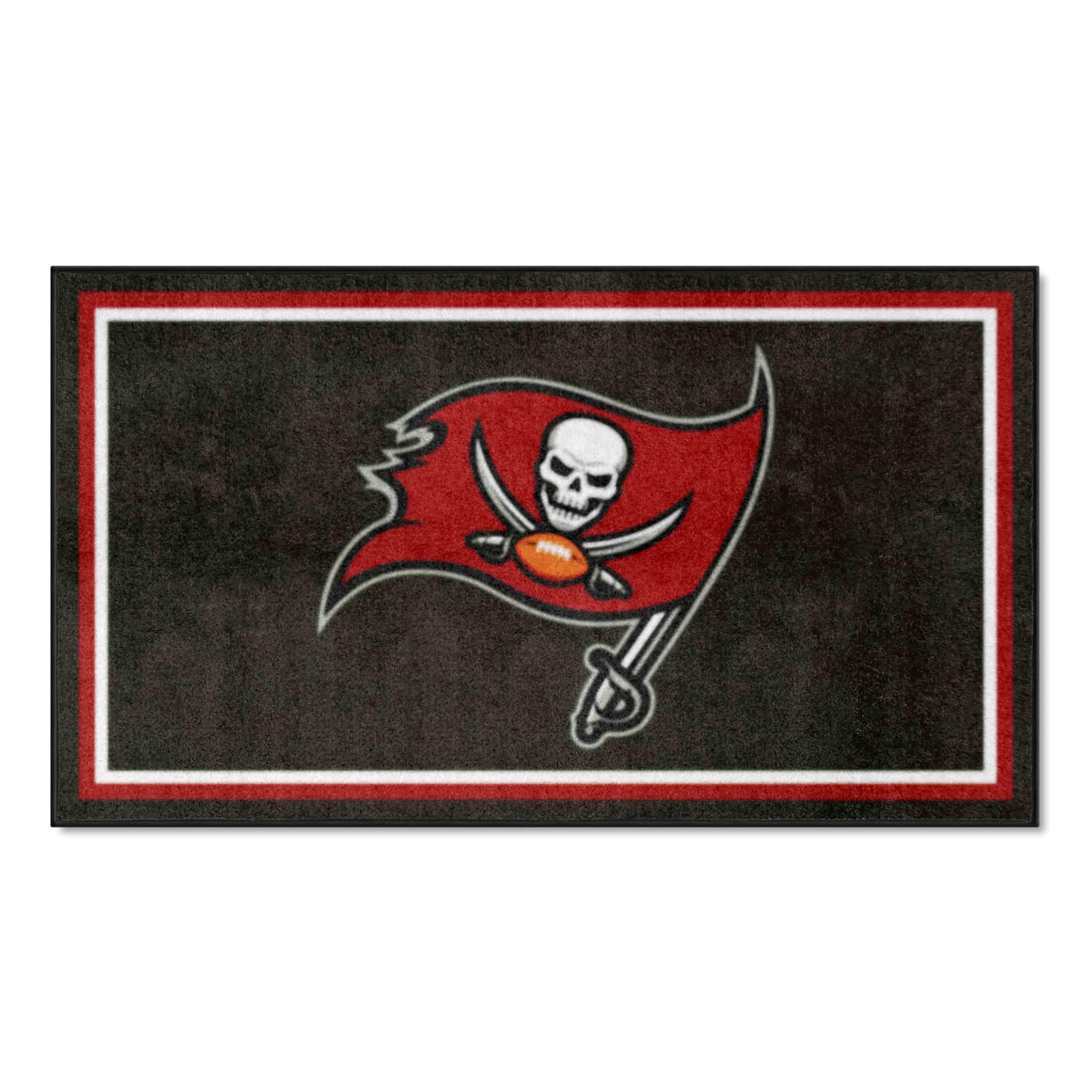 FANMATS NFL Tampa Bay Buccaneers 3ft x 5ft Plush Area Rug - Soft Sports Fan Rug for Living Room, Game Room & Tailgating | Team Logo Home Decor & Durable Outdoor Mat for Football Parties & Fan Cave