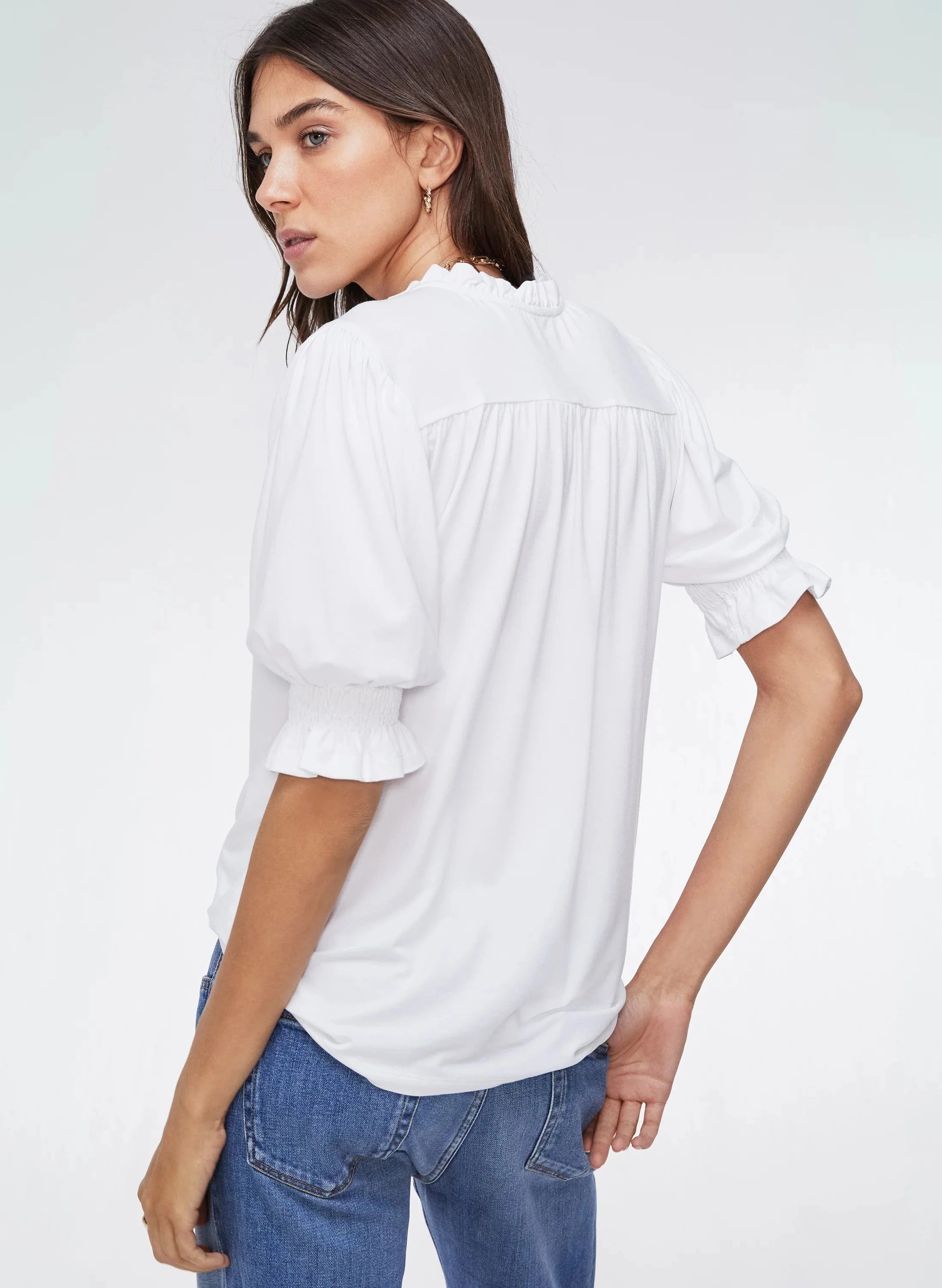 Noa LENZING™ ECOVERO™ Blouse - Women's Sustainable White Blouse for Work & Casual Wear | Breathable & Eco-Friendly Fabric | Office, Date Night & Everyday Outfits