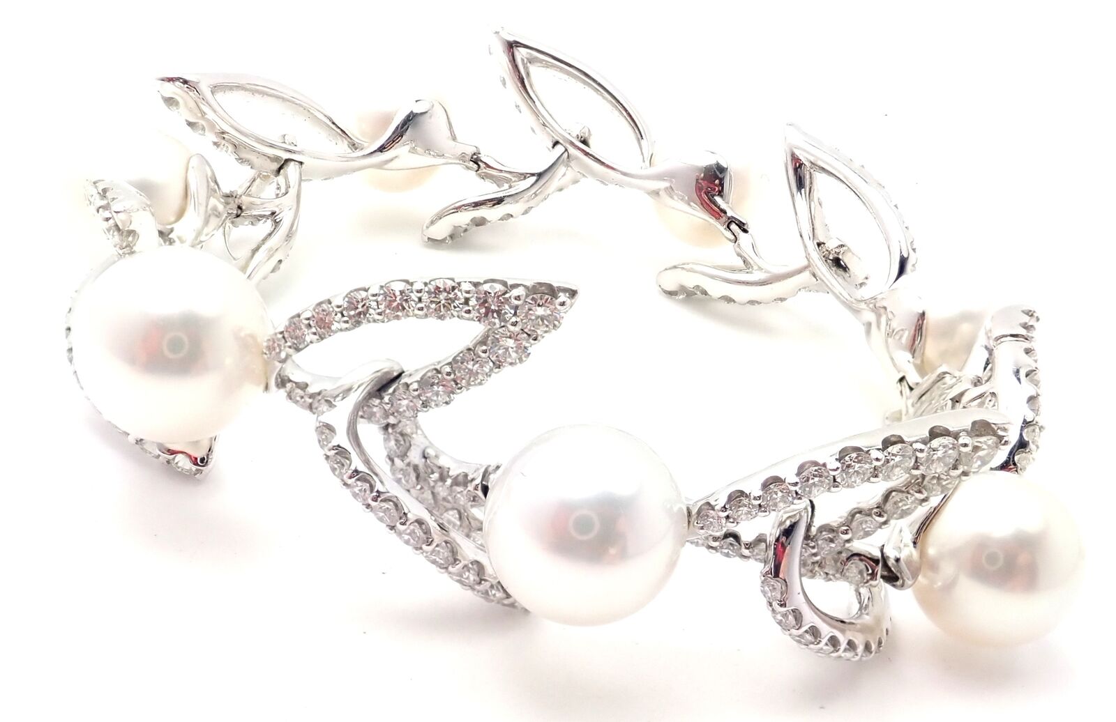 Authentic Mikimoto 18k White Gold 7 Carat Diamond 12mm Pearl Bracelet - Luxury Jewelry for Women, Perfect for Weddings, Anniversaries & Special Occasions