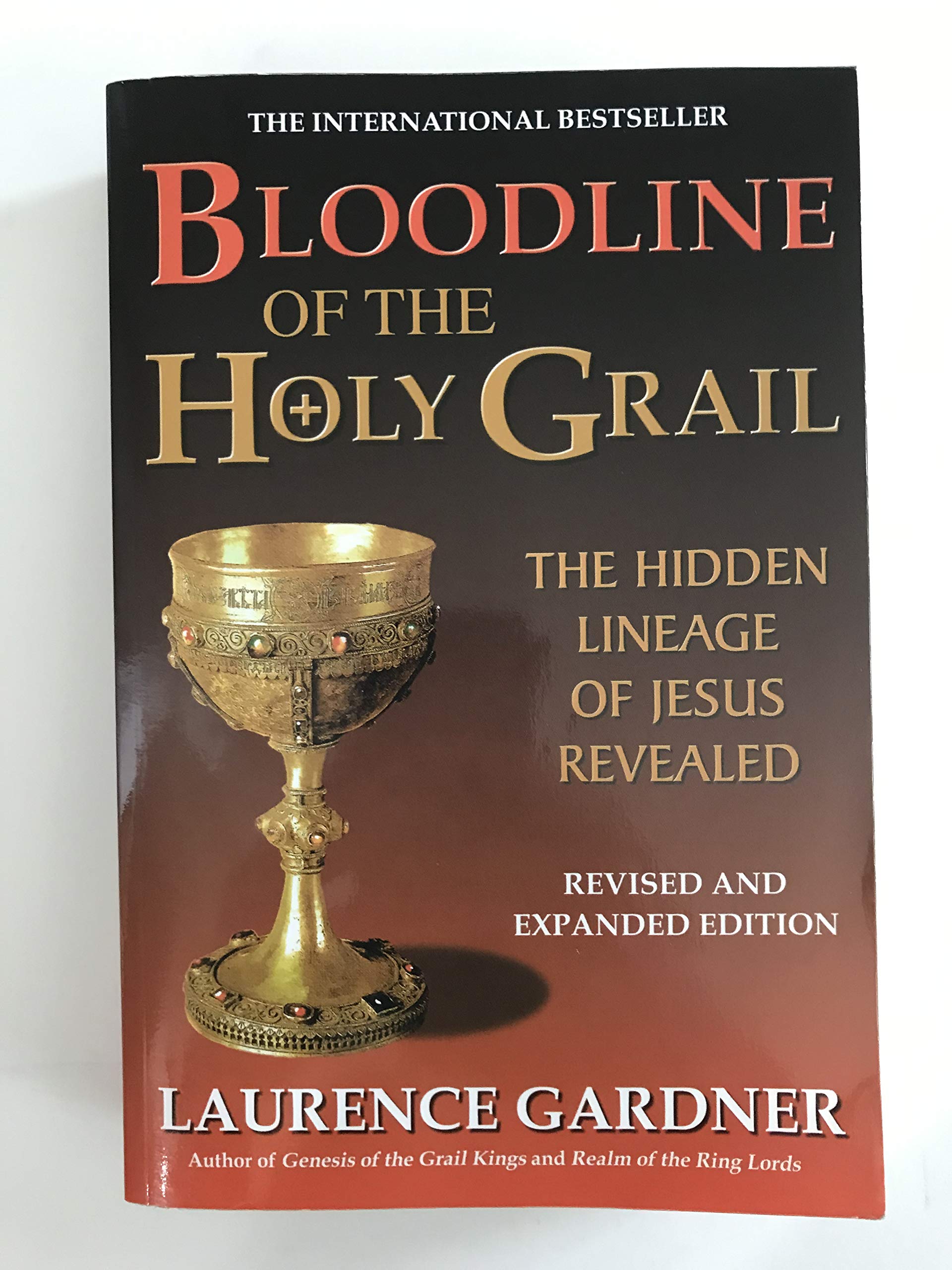Bloodline of the Holy Grail: The Hidden Lineage of Jesus Revealed - Historical Mystery Book for Christian History Enthusiasts & Spiritual Seekers