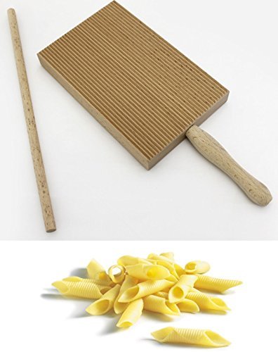 Paderno World Cuisine Beechwood Garganelli Pasta Maker - Handcrafted Wooden Pasta Tool for Authentic Italian Cuisine | Perfect for Home Chefs & Pasta Lovers | Ideal for Making Garganelli, Penne & Tube-Shaped Pasta