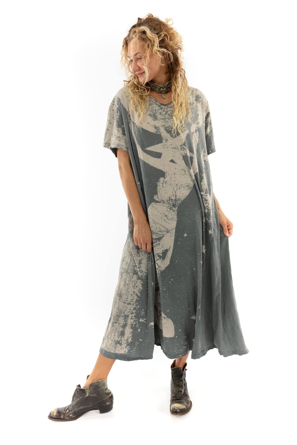Magnolia Pearl Space Disco T-Shirt Dress 771 - One Size Vintage Boho Style for Women | Perfect for Music Festivals, Concerts & Retro Parties