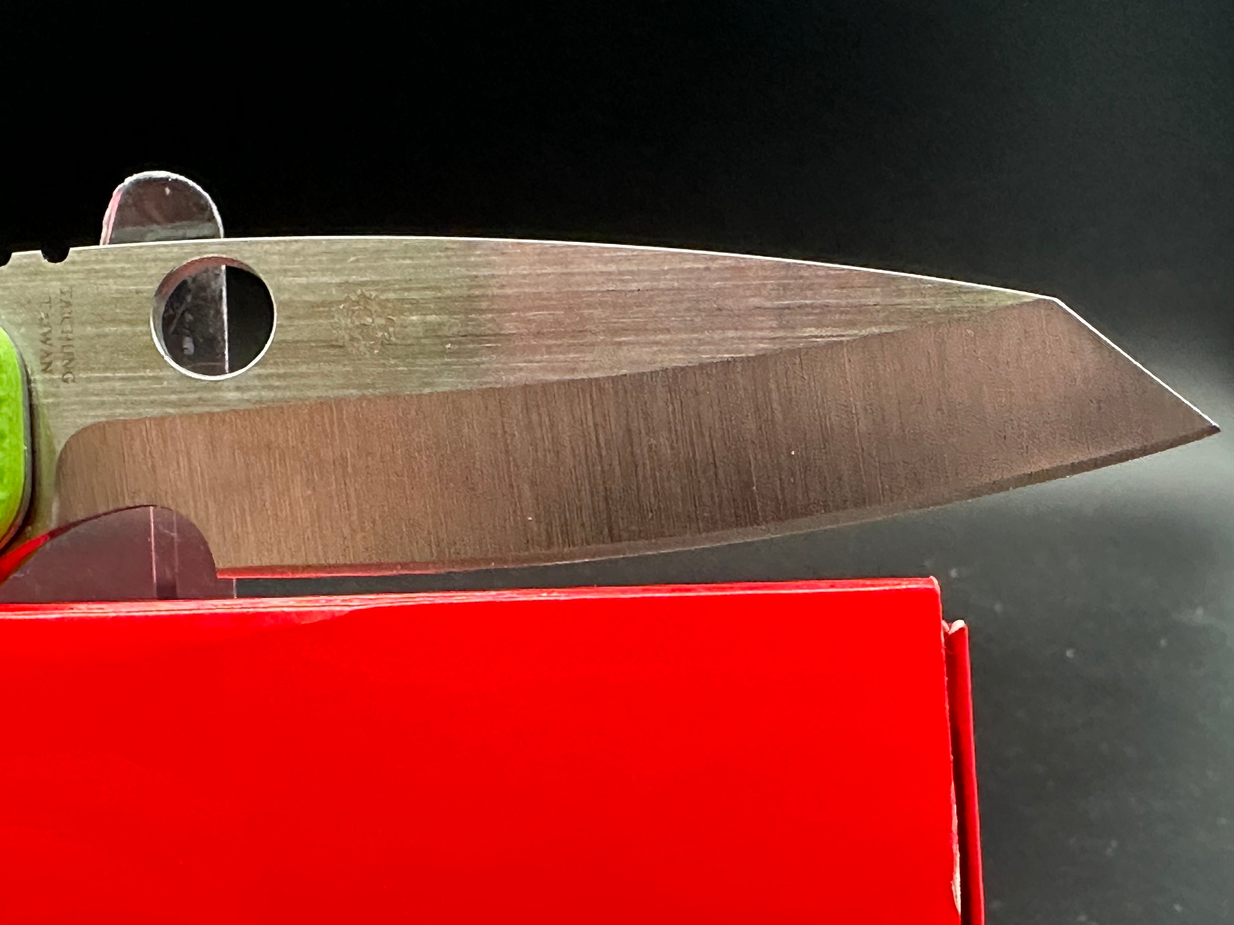 Spyderco Smock C240CFP Folding Knife with Green & Carbon Fiber Scales - EDC Pocket Knife for Outdoor, Camping, and Everyday Carry