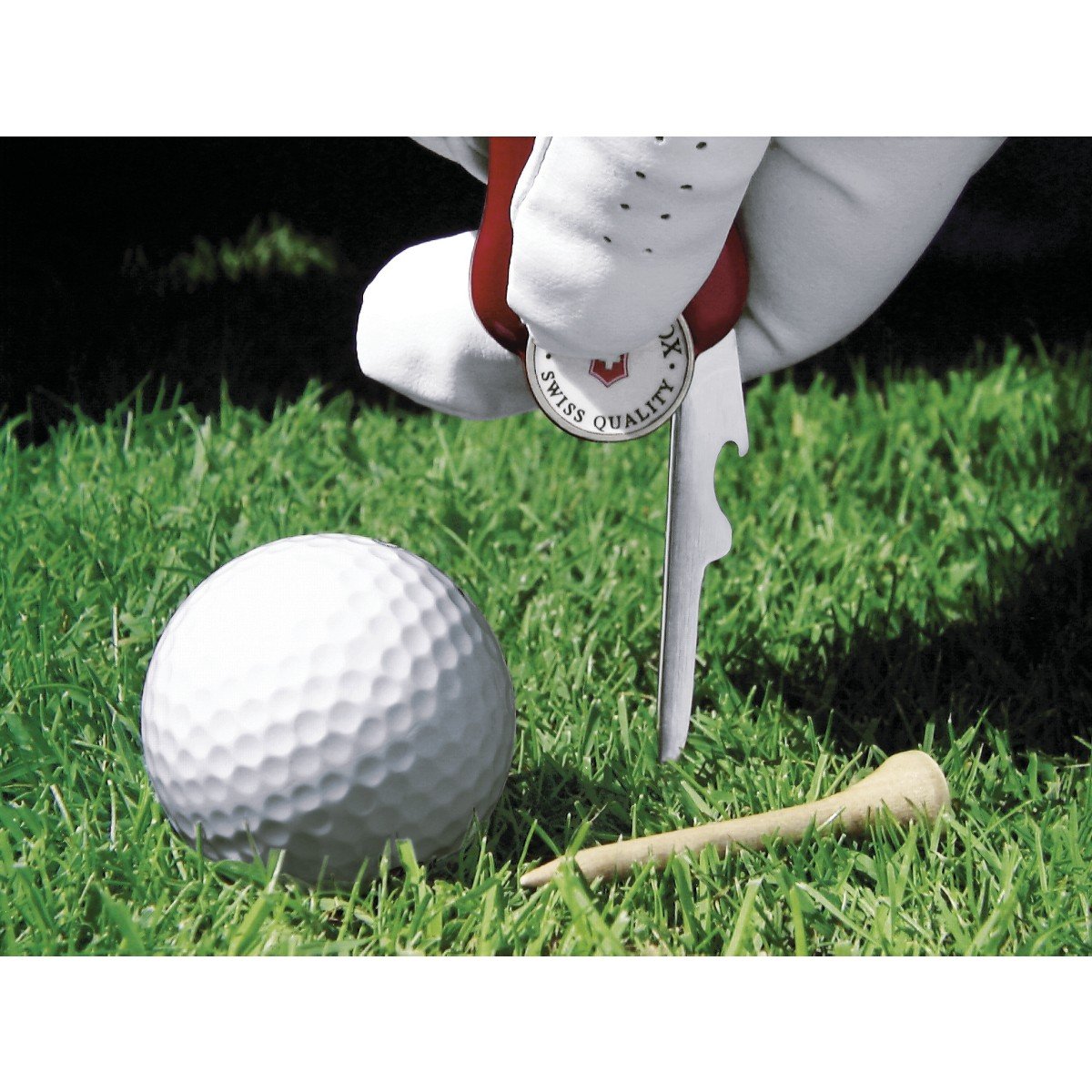 Victorinox Swiss Army Golf Multi-Tool – Compact & Durable Stainless Steel Golf Accessories for On-Course Repairs & Adjustments – Perfect for Golfers, Camping & Outdoor Adventures
