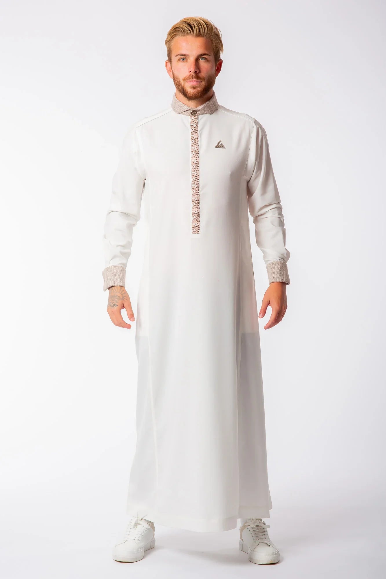 Boys KD23012 AL AMEER THOBE/JUBBA - White Islamic Traditional Dress for Kids - Perfect for Eid, Ramadan & Special Occasions
