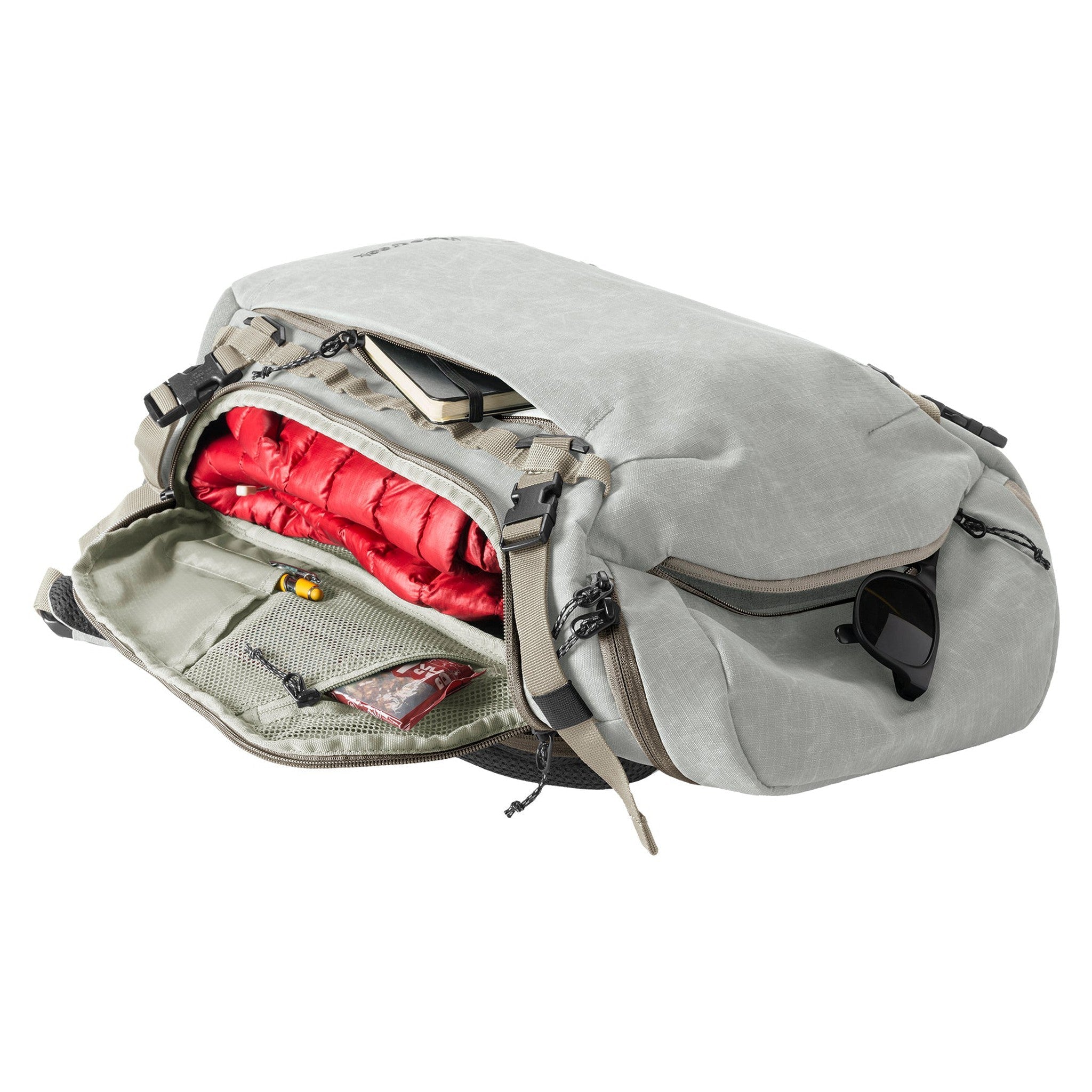Eagle Creek Explore Backpack 26L - Lightweight Travel Hiking Daypack for Men & Women - Perfect for Camping, Commuting & Outdoor Adventures
