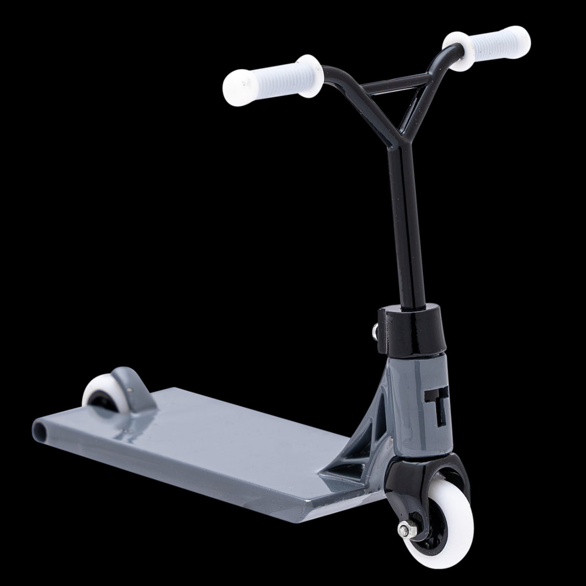 Tail Whip Street Finger Scooter Y Bar - Professional Fingerboard Trick Scooter for Skatepark & Office Desk Fun
