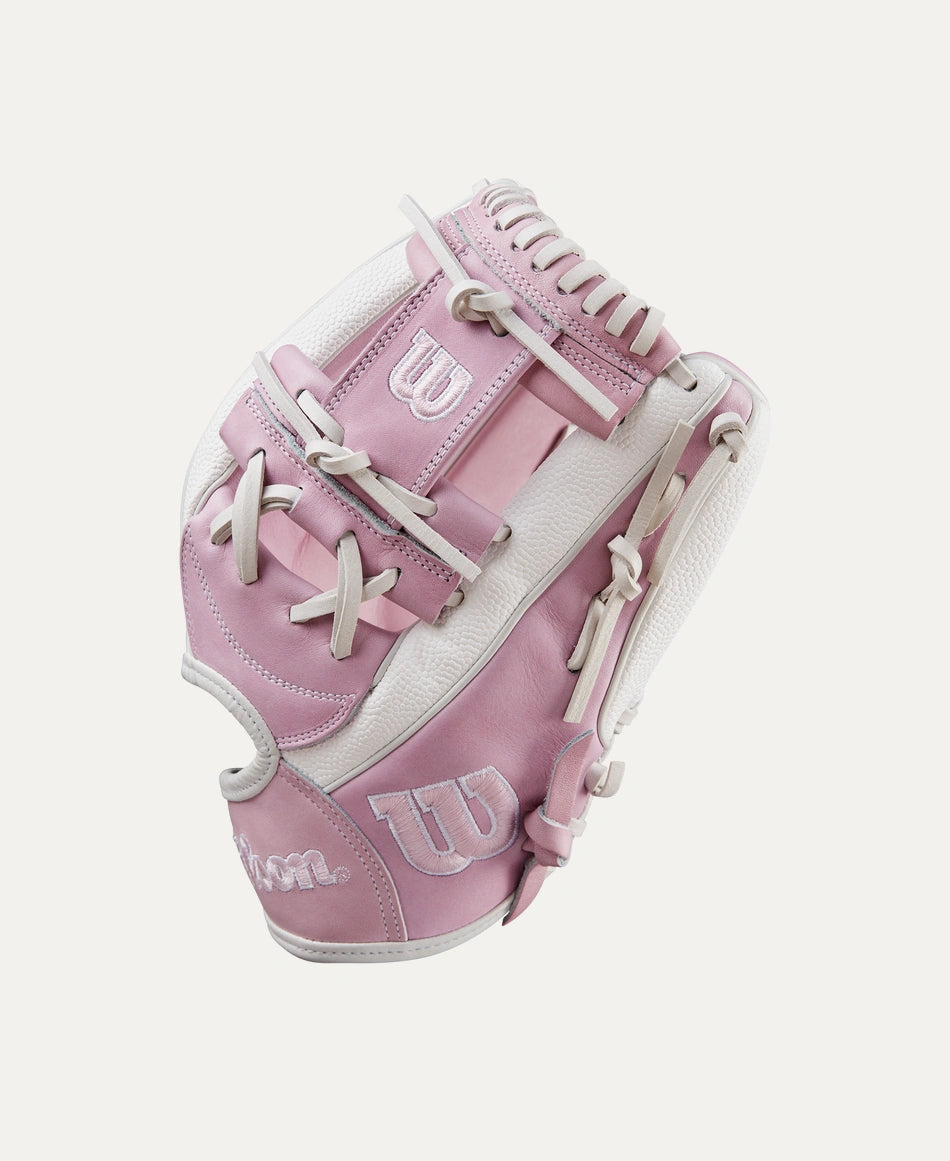 Wilson A2000 H12SS 12-Inch Fastpitch Softball Glove for Infield - Premium Leather Baseball Mitt for Women & Youth - Perfect for Spring Training 2025 & Competitive Games