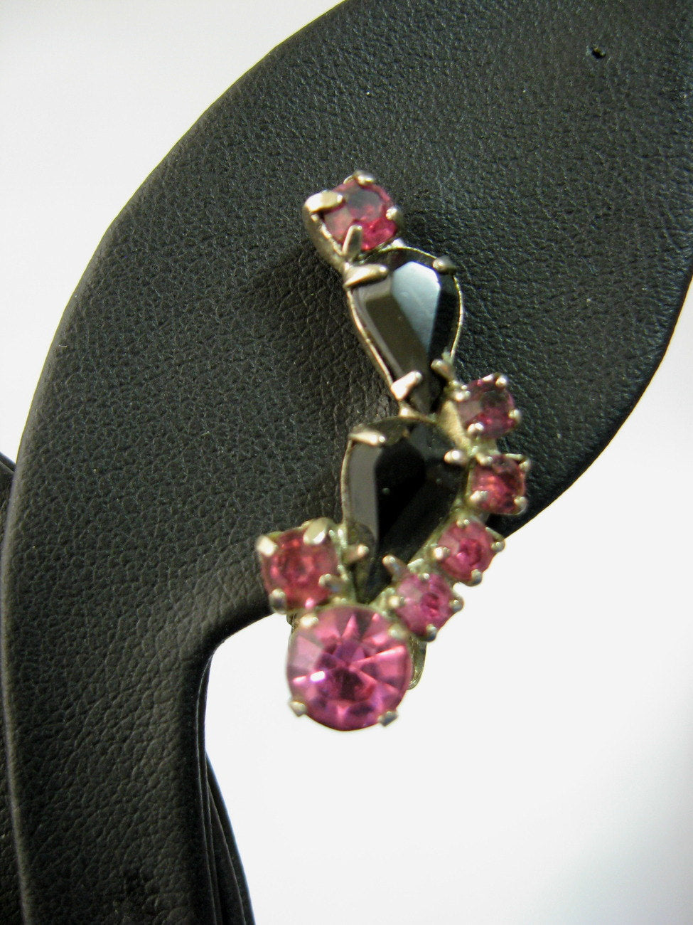 Vintage 1950s Retro Rhinestone Earrings - Pink & Black Round & Pear Shape Crescent Clip-Ons for Women | Perfect for Parties, Weddings & Vintage Fashion
