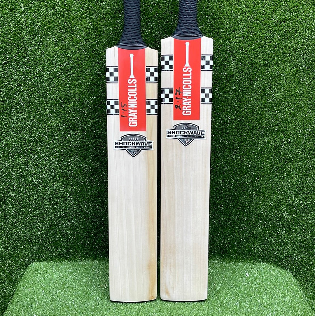 Gray Nicolls Shockwave 2.0 5 Star Junior Cricket Bat - English Willow Youth Cricket Bat for Practice & Matches - Perfect for Young Players & Training Sessions