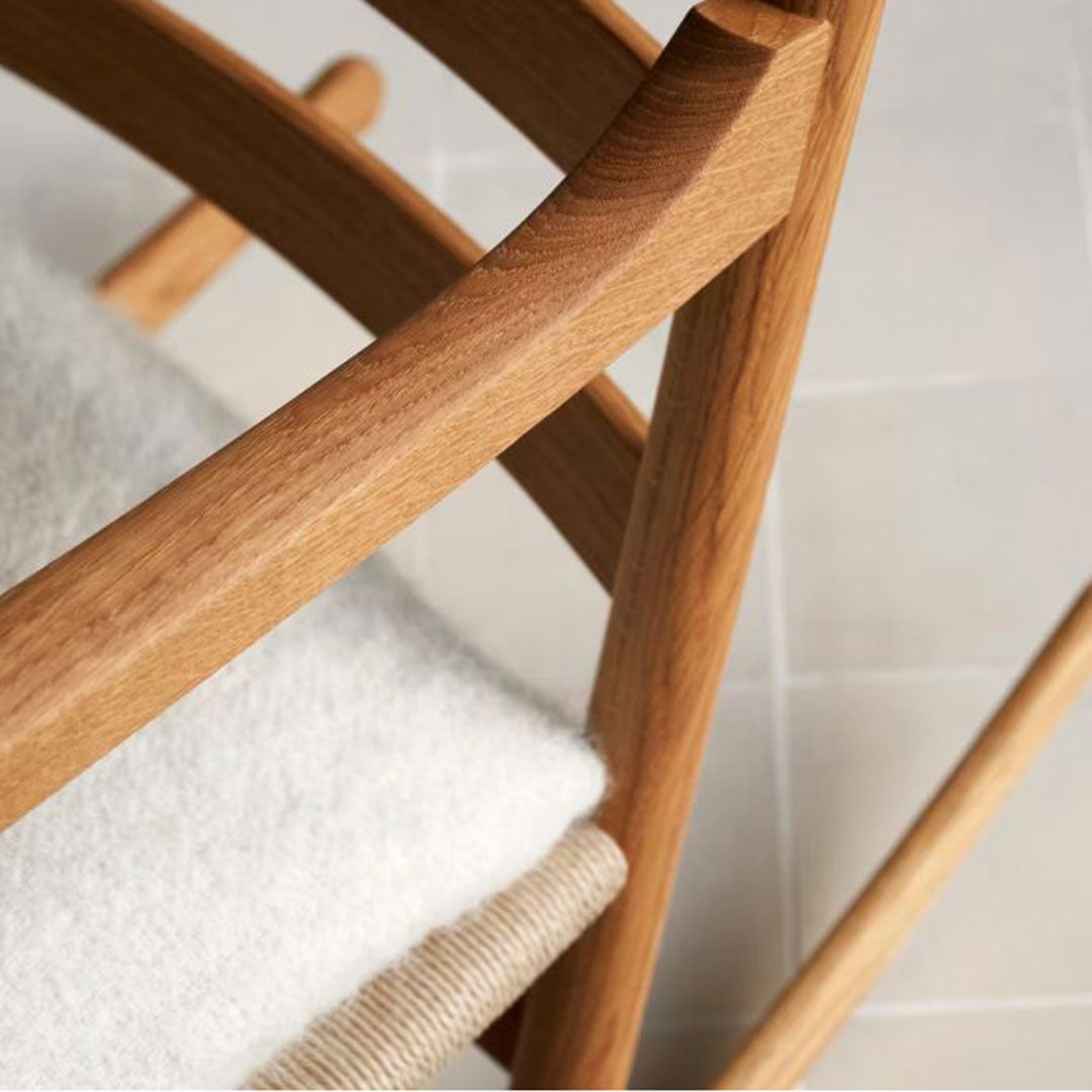 CH45 Rocking Chair - Comfortable Wooden Rocking Chair for Living Room, Nursery & Porch - Perfect for Relaxing, Nursing & Reading