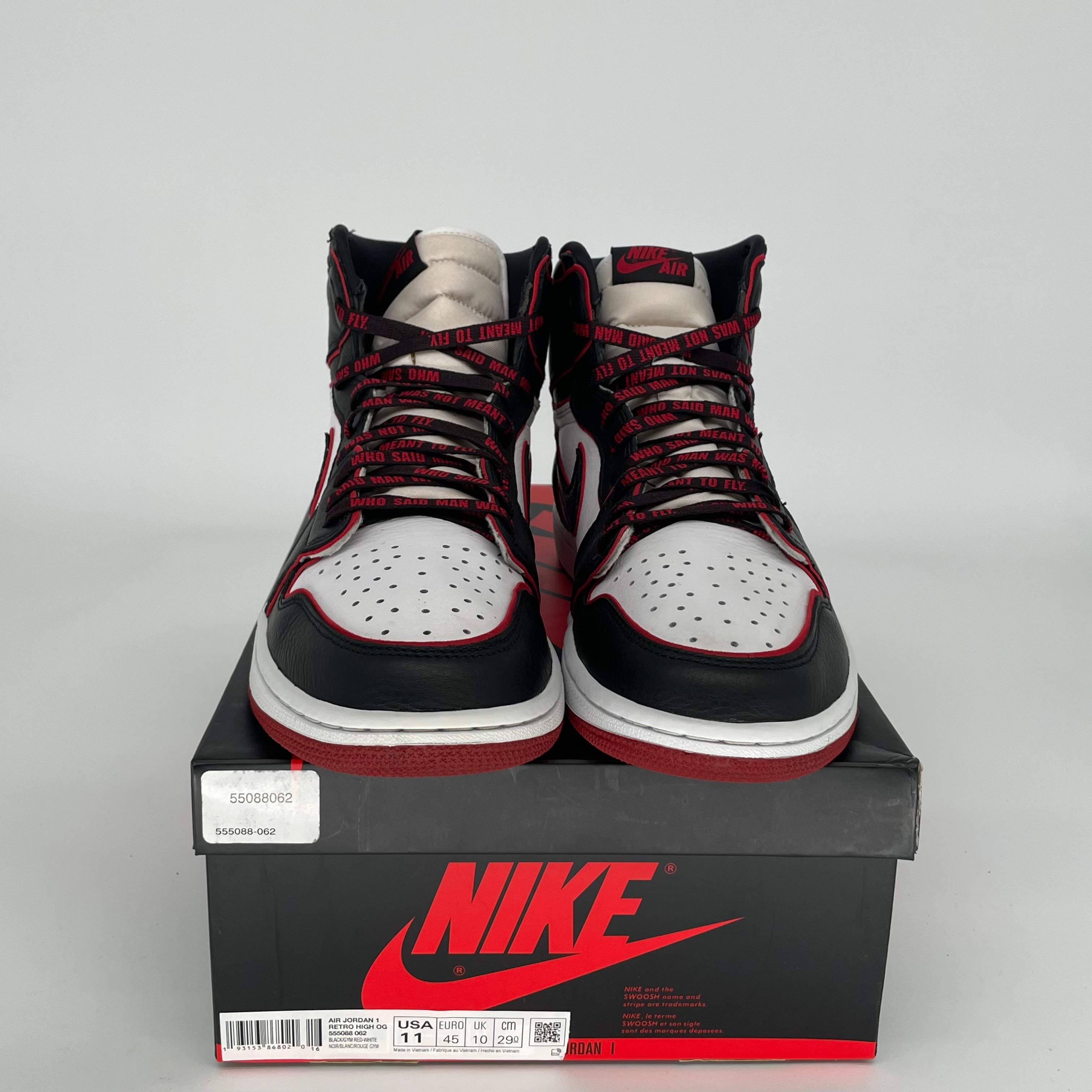 AIR JORDAN 1 BLOODLINE Men's Basketball Shoes Size 11 - 555088-062 | Retro High OG Sneakers for Streetwear & Casual Outfits