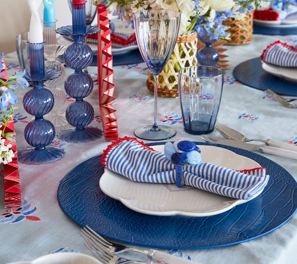 Premium Crocodile Embossed Placemats Set of 4 - Waterproof & Heat Resistant Blue Table Mats for Dining, Kitchen, and Party Decor