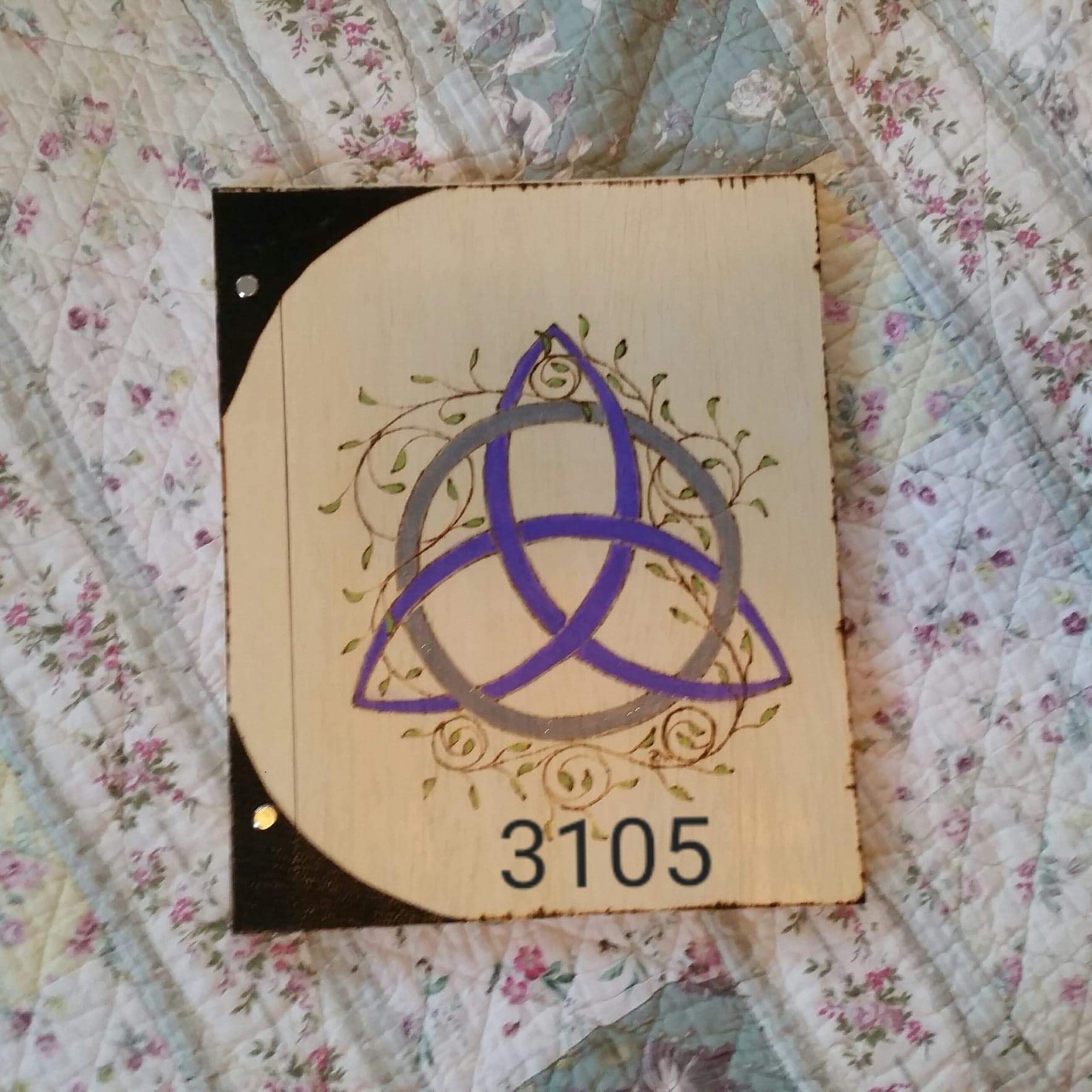 Book of Shadows Triquetra Expandable Journal - Witchcraft, Wicca & Pagan Grimoire for Spells, Rituals & Note-Taking - Perfect Gift for Witches & Spiritual Practitioners