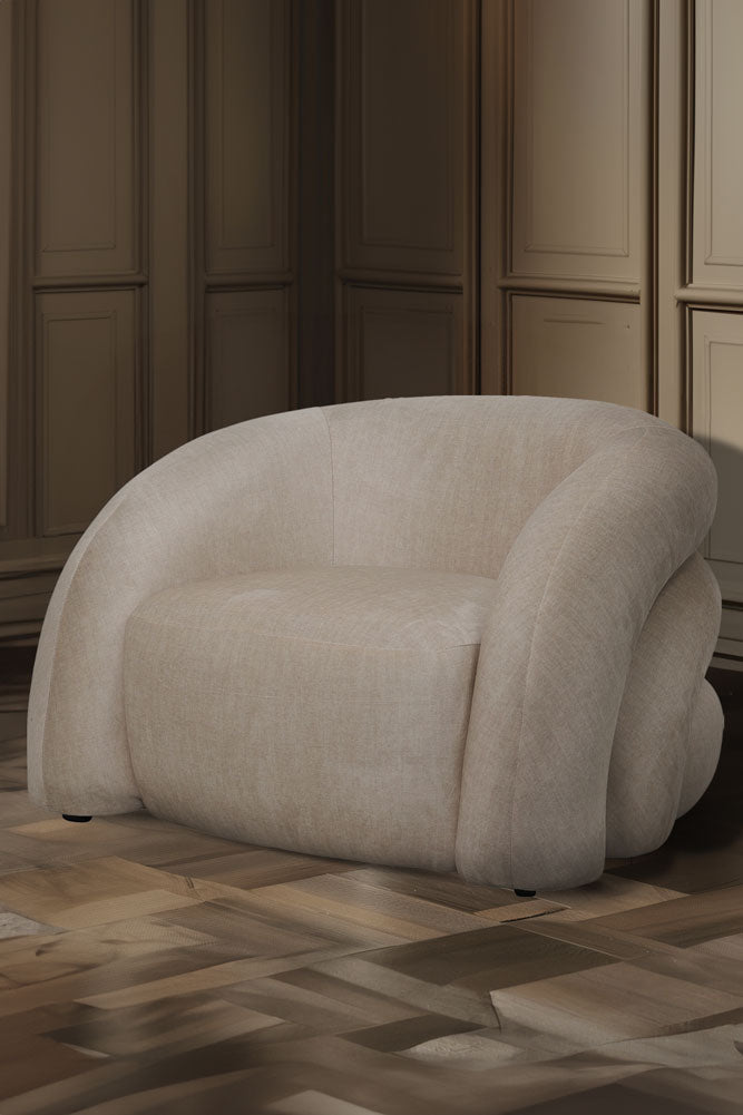 Ergonomic Curved Cream Snug Armchair - Modern Comfortable Lounge Chair for Living Room, Bedroom & Office - Perfect for Relaxing, Reading & Small Space Decor