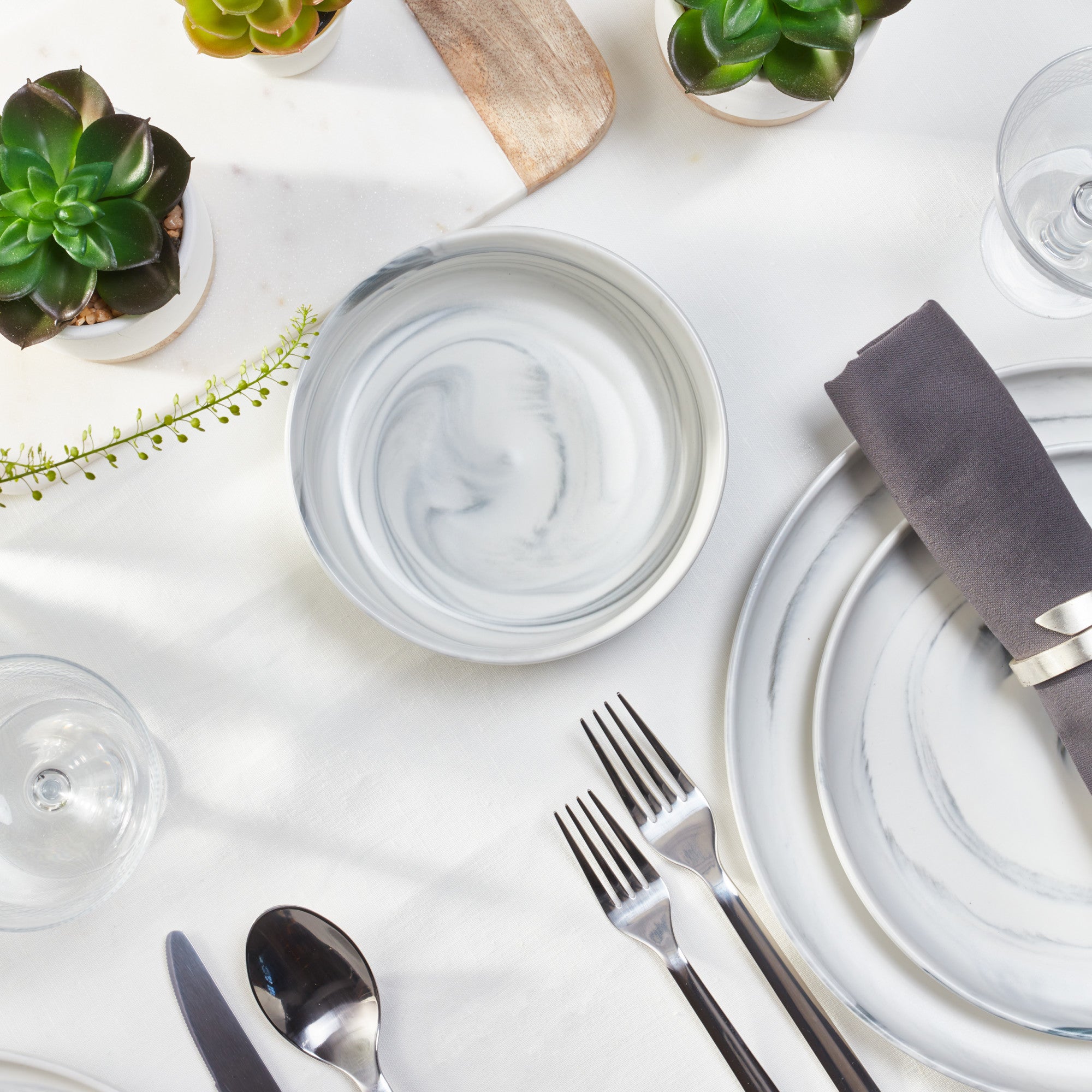 Brighton Porcelain Dinnerware Set - Elegant Gray 16-Piece Dinnerware Set for 4, Perfect for Formal Dining, Holiday Gatherings & Everyday Use