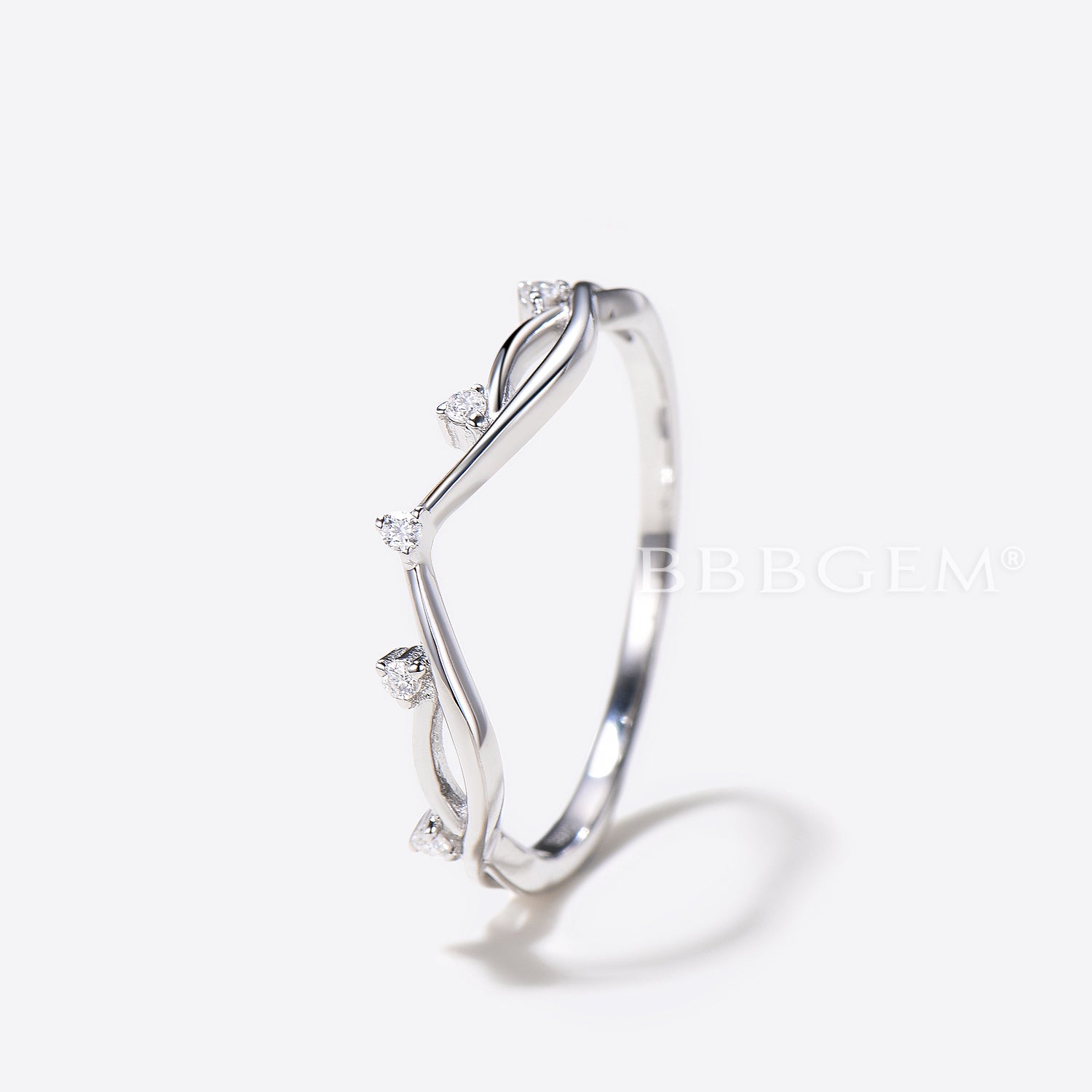 Elegant V-Curved Diamond Wedding Ring Set - Twisted Vine Matching Nesting Band for Women | Perfect for Engagement, Anniversary & Bridal Jewelry Gifts | Ideal for Weddings, Proposals & Romantic Occasions