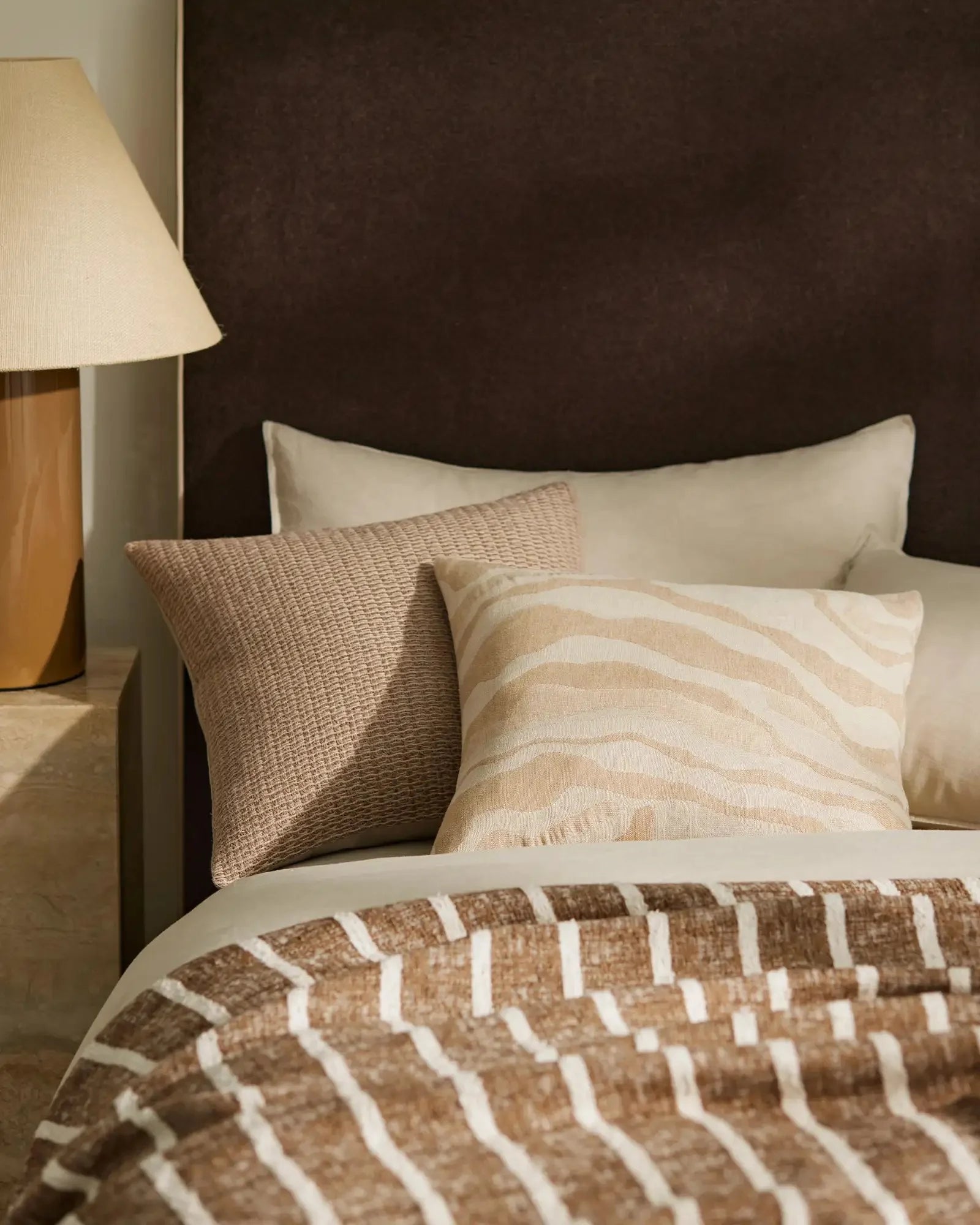 Piazza Throw Hazel - Soft & Cozy Knit Blanket for Home Decor, Living Room, Bedroom - Perfect for Snuggling, Gifts & Winter Warmth