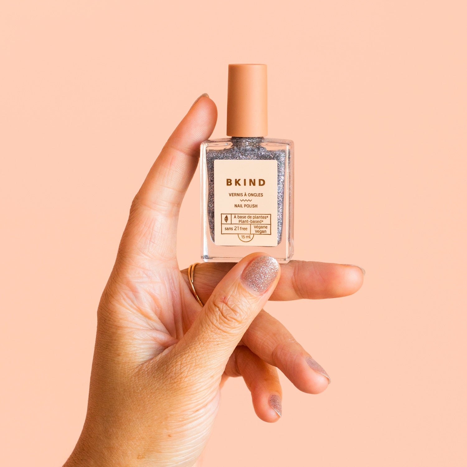 Romano Fafard Long-Lasting Nail Polish - High Gloss & Chip-Resistant Nail Lacquer - Perfect for Manicures, Pedicures & Special Occasions