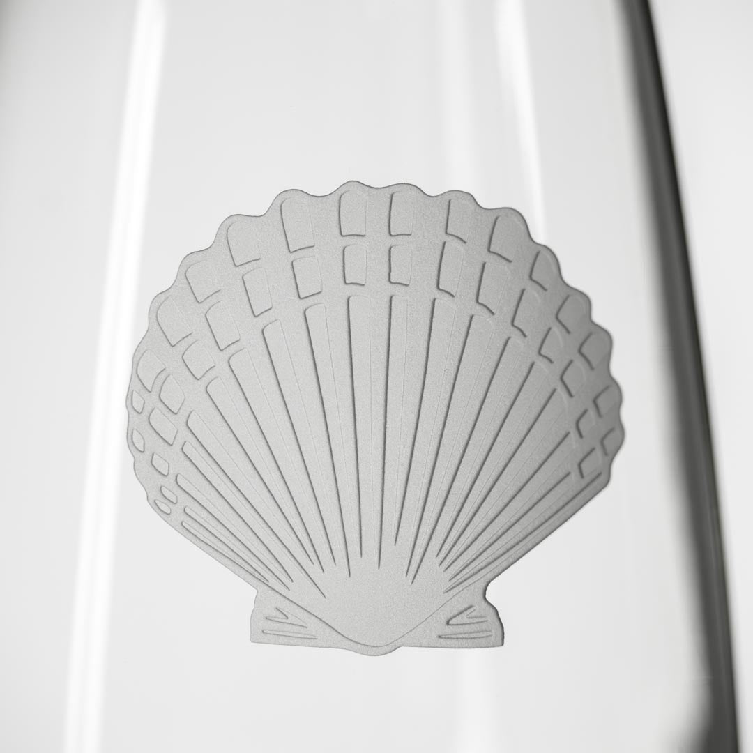 Premium 19.75oz Scallop Shell Wine Glasses Set of 4 - Elegant All-Purpose Drinking Glasses for White Wine, Cocktails & Water - Perfect for Dinner Parties, Weddings & Home Entertaining