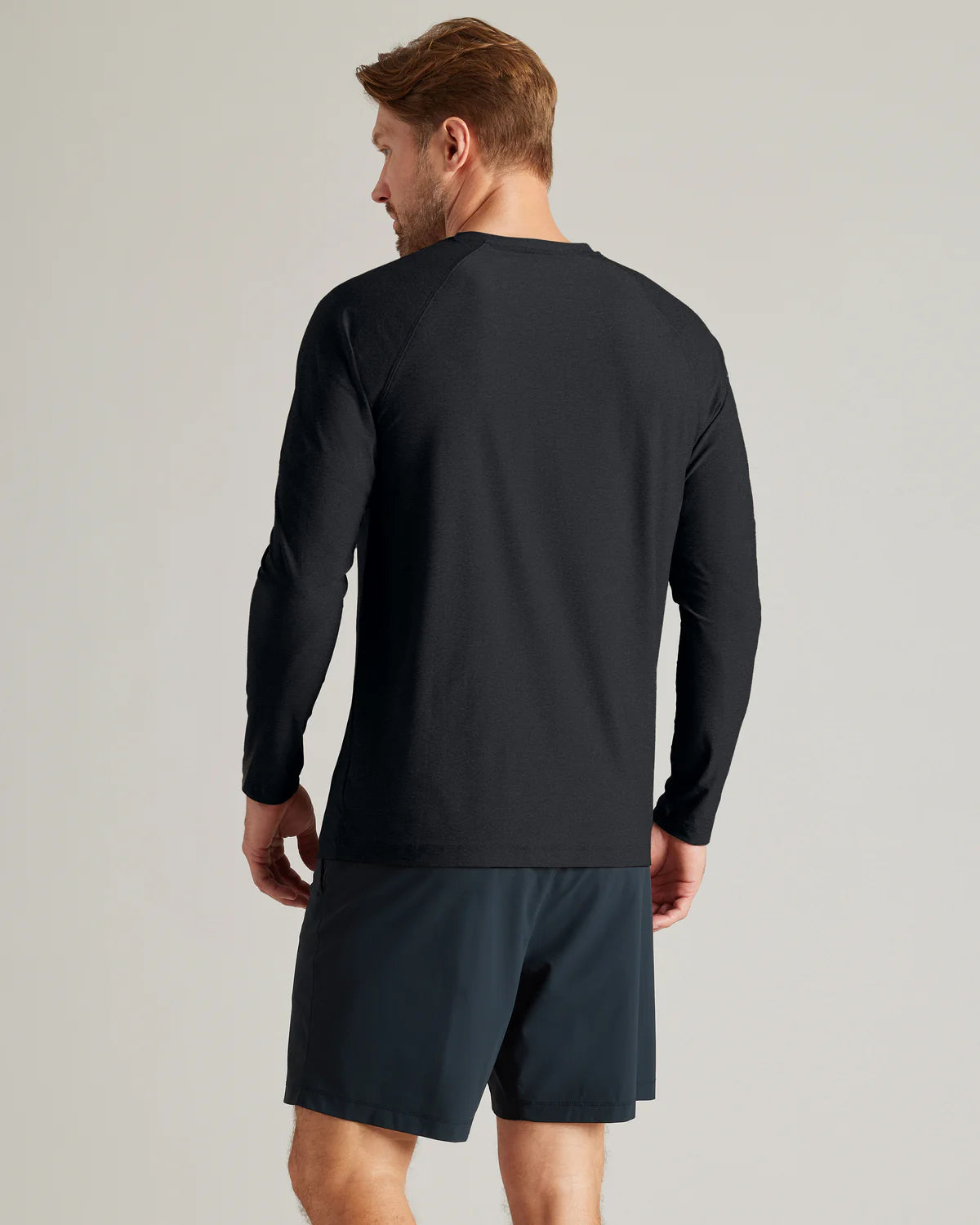 Rhone Men's Reign Long Sleeve Trim Fit Performance T-Shirt - Moisture Wicking, Breathable Workout Shirt for Gym & Running - Black Heather