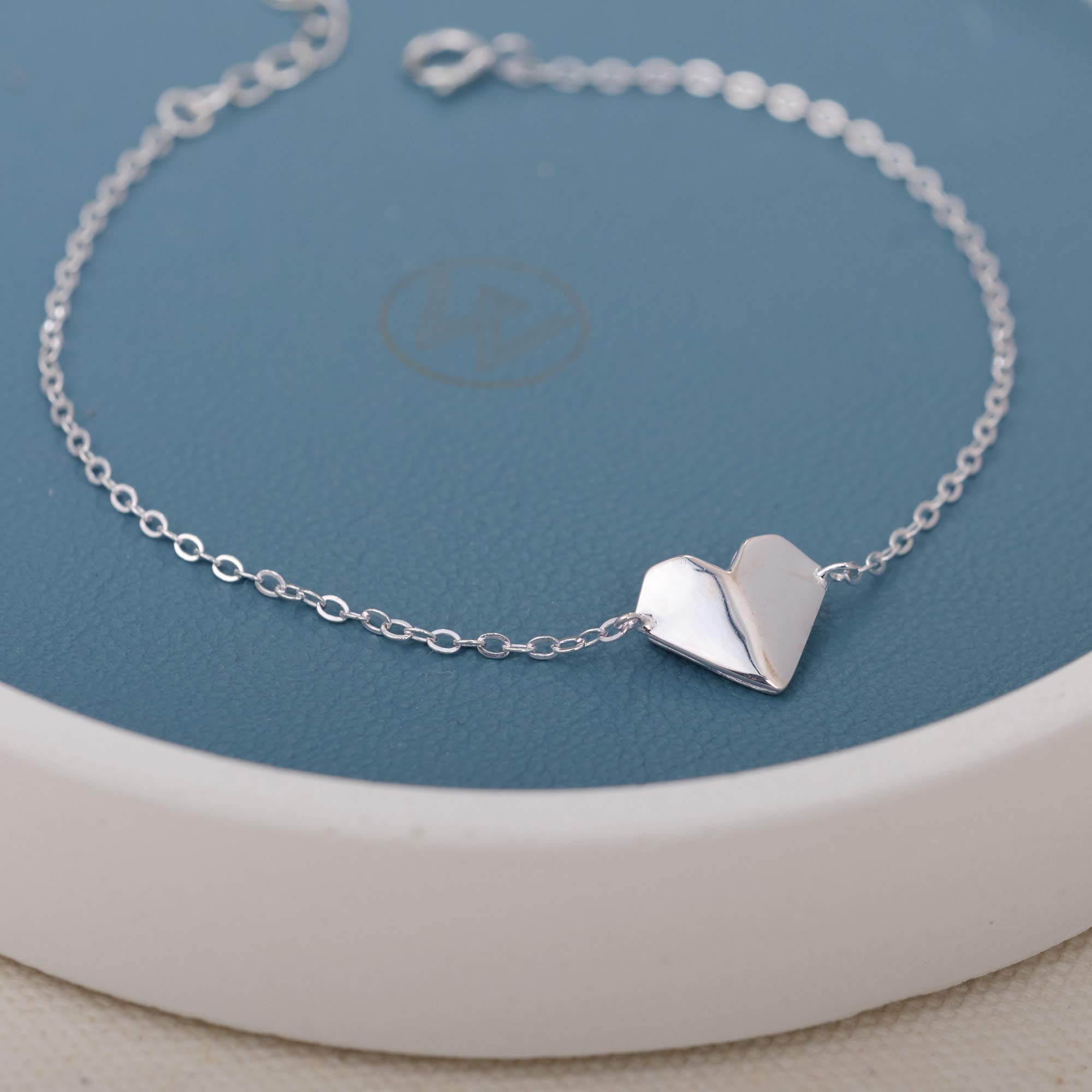 Elegant Bat Mitzvah Gifts for Girls - Meaningful Jewish Jewelry & Thoughtful Judaism Gifts from Parents - Perfect for Religious Ceremonies, Coming-of-Age Celebrations & Special Occasions