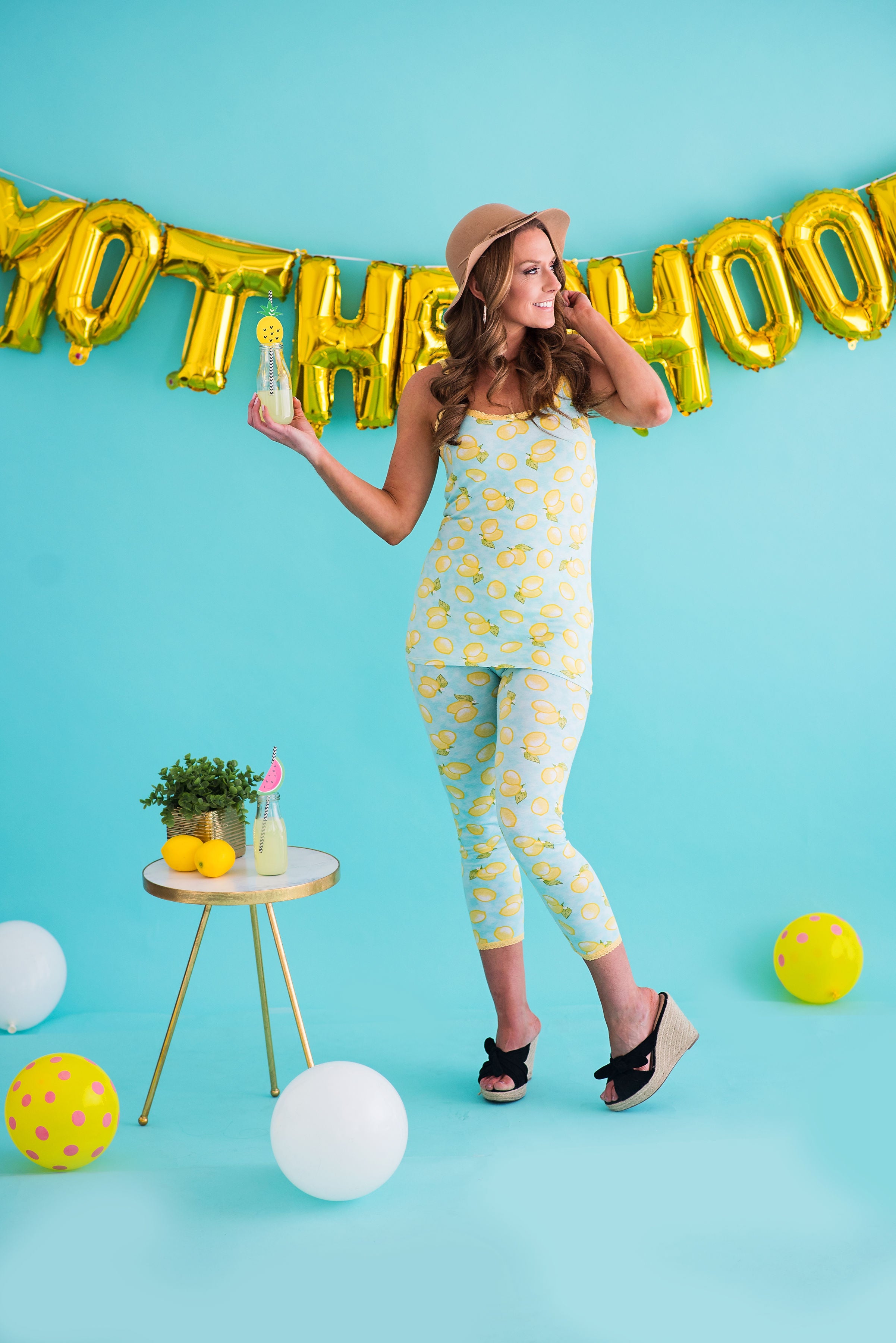 Lemon Print Camisole & Cropped Legging Set - Women's Summer Workout Outfit for Yoga, Gym & Casual Wear
