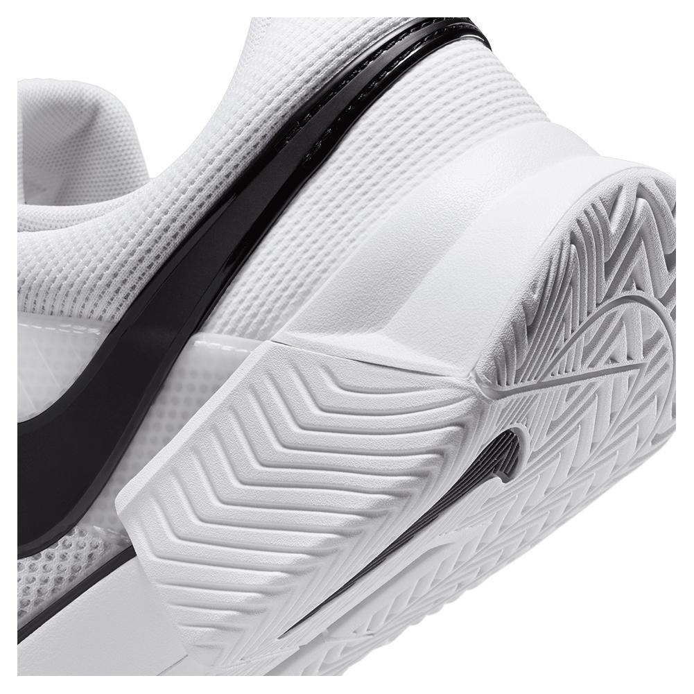 Men's Nike Zoom GP Challenge 1 Tennis Shoes - White & Black | Lightweight Performance Court Shoes for Competitive Play & Training