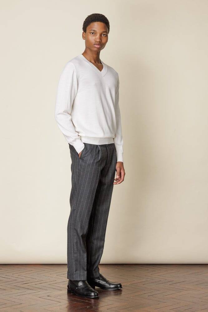 Premium V-Neck Merino Wool Sweater for Women - Soft & Breathable Off-White Pullover | Perfect for Office Wear, Casual Outfits & Winter Layering