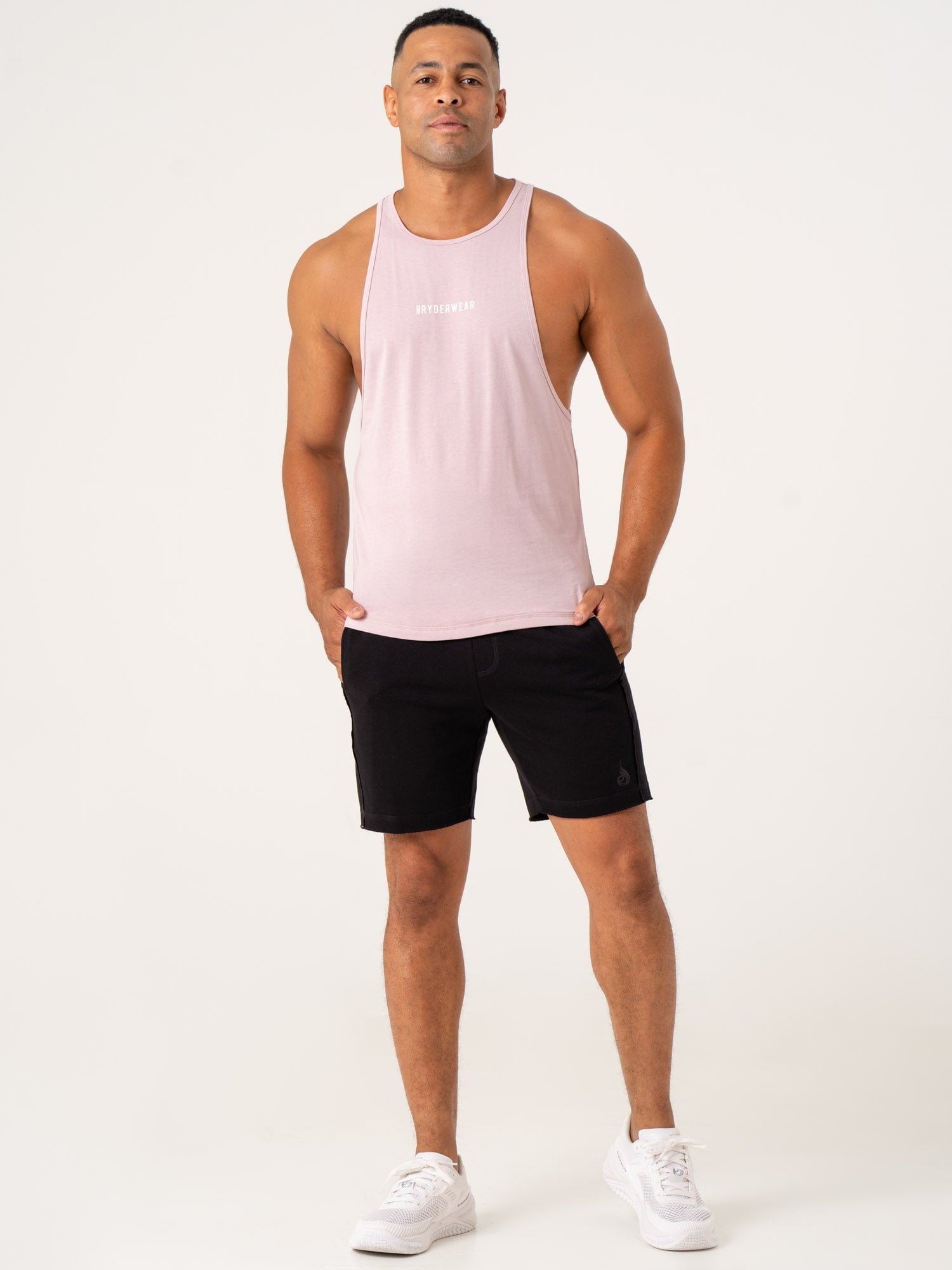 Pursuit Tank Cinder - High-Performance Men's Workout Shirt for Gym, Running & Outdoor Activities