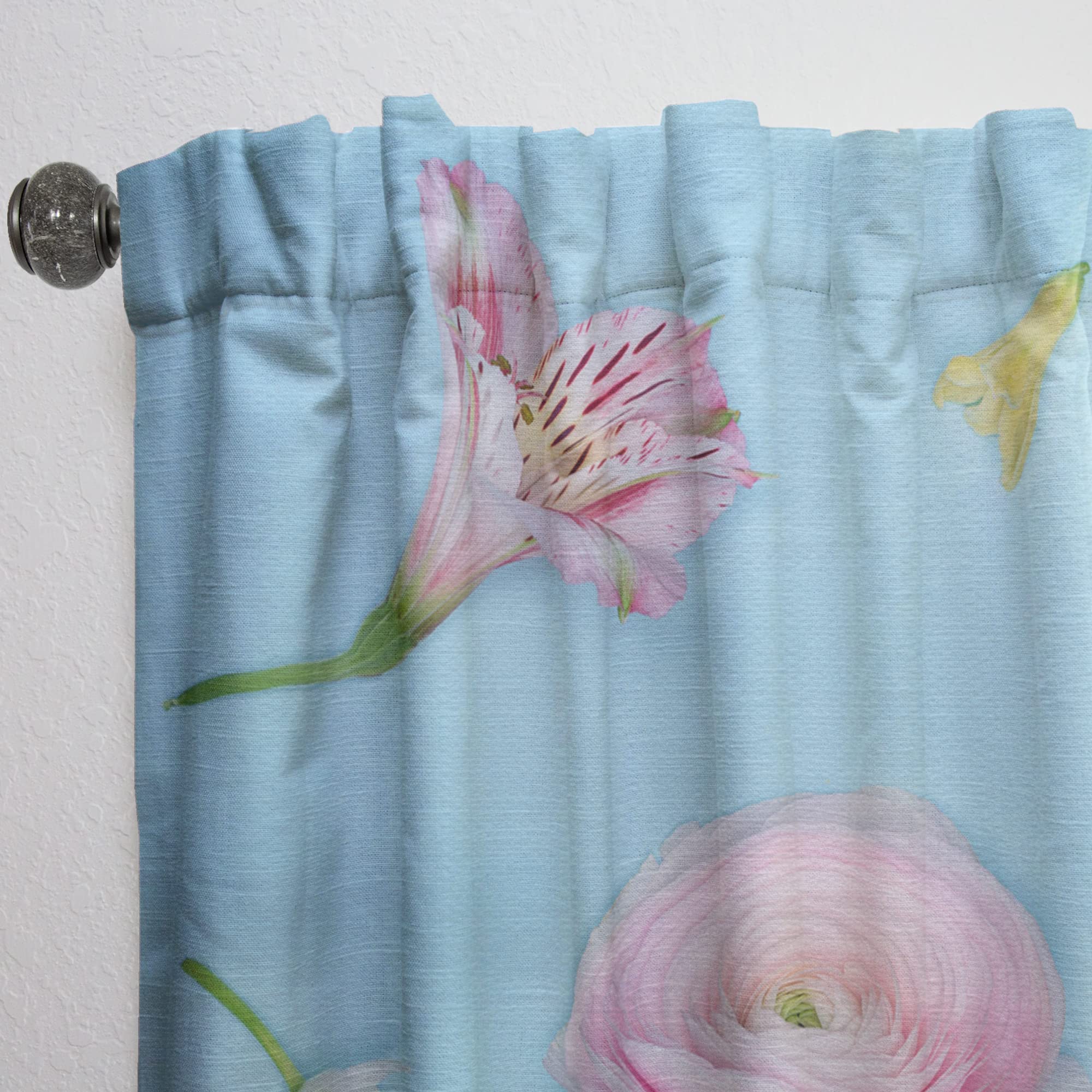 DesignQ Thermal Insulated Curtains - Blooming Rose Floral Pattern - Single Panel 52x120 Inches - Blackout Drapes for Bedroom & Living Room - Perfect for Home Decor, Privacy & Energy Efficiency