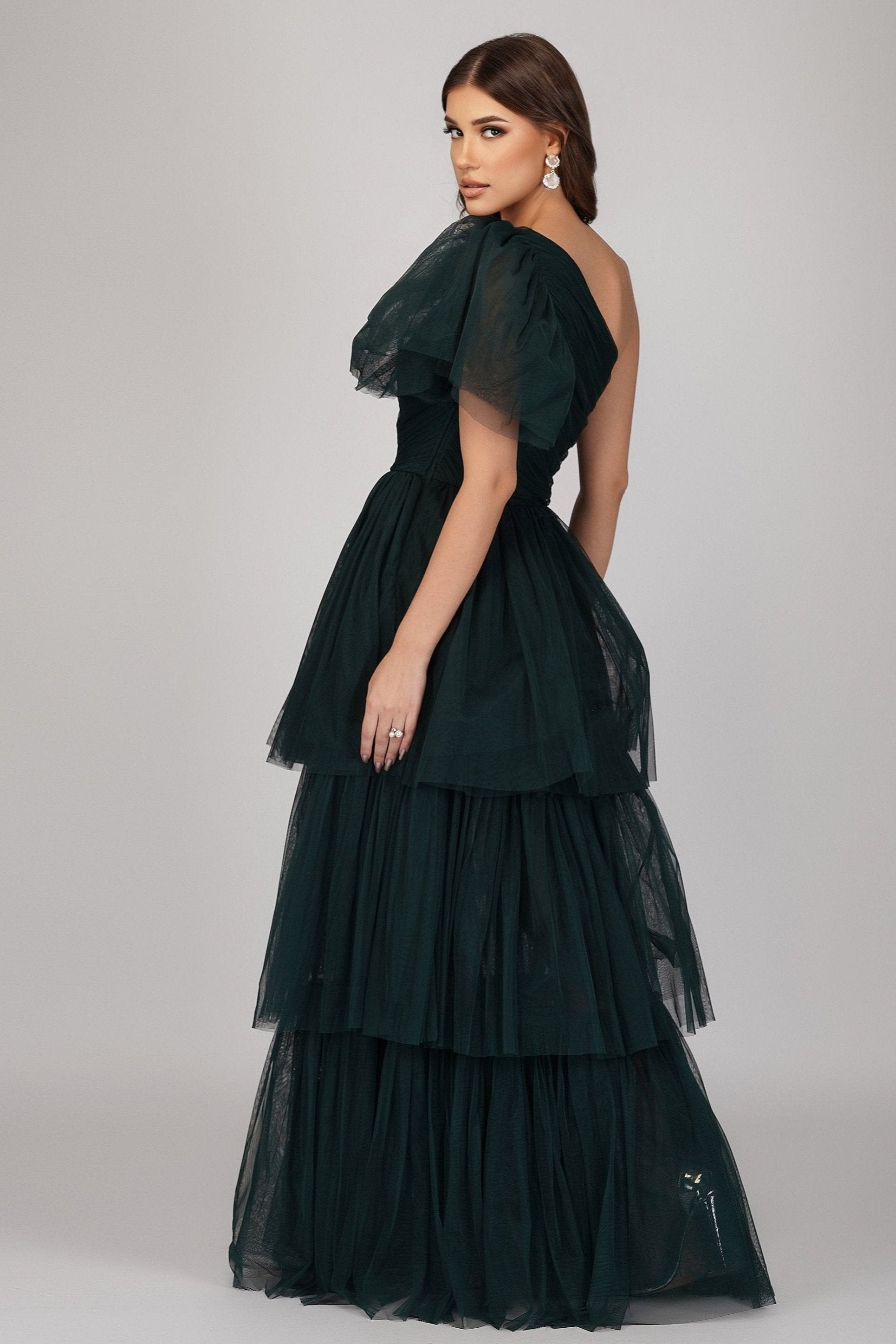 Elegant Rowena Emerald Green One Shoulder Tulle Gown for Women | Formal Evening Dress for Prom, Wedding & Special Occasions