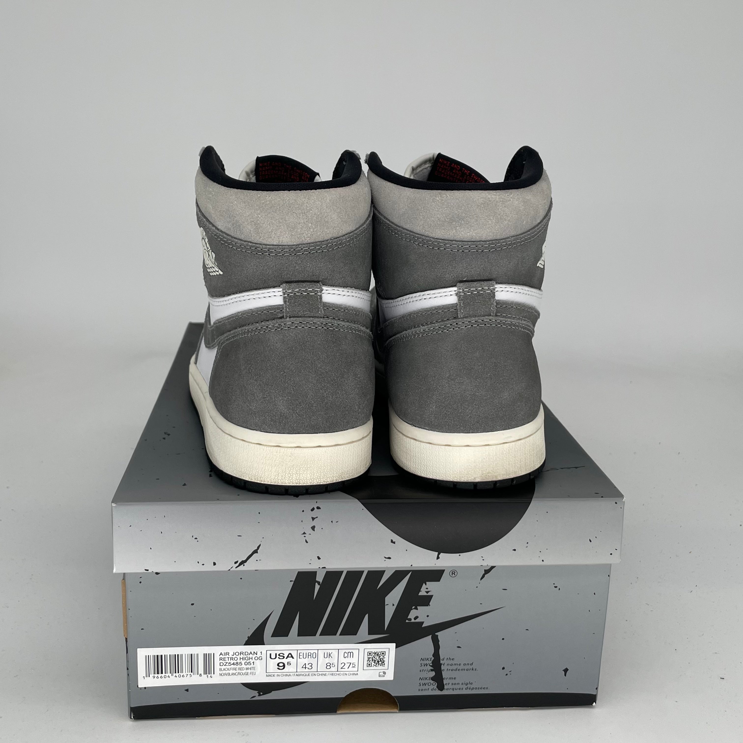 Air Jordan 1 Washed Black Men's Sneakers Size 9.5 - DZ5485-051 | Retro Basketball Shoes for Streetwear & Casual Outfits