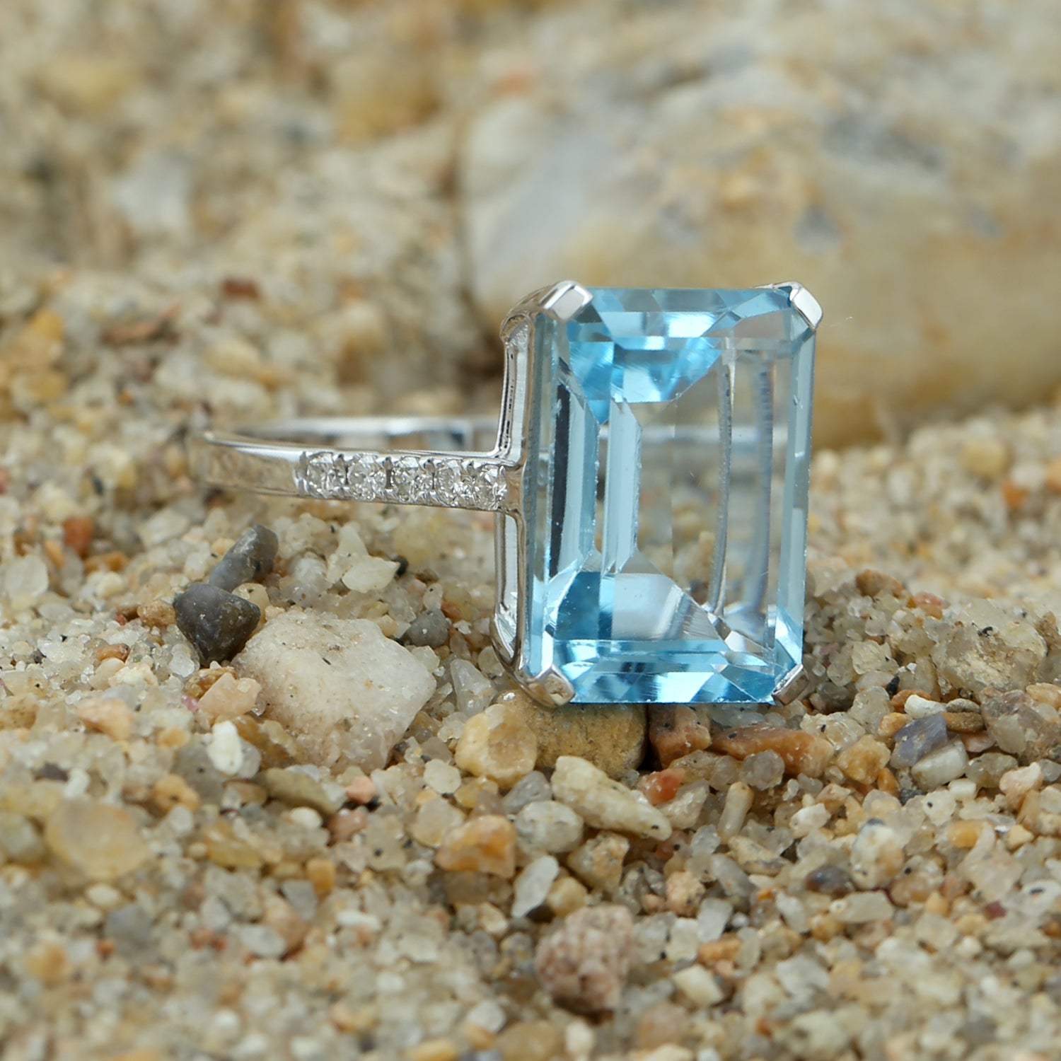 18K White Gold Baguette Cut Blue Topaz with Pave Diamond Solitaire Ring for Women - Elegant Engagement, Anniversary or Gift Jewelry for Her