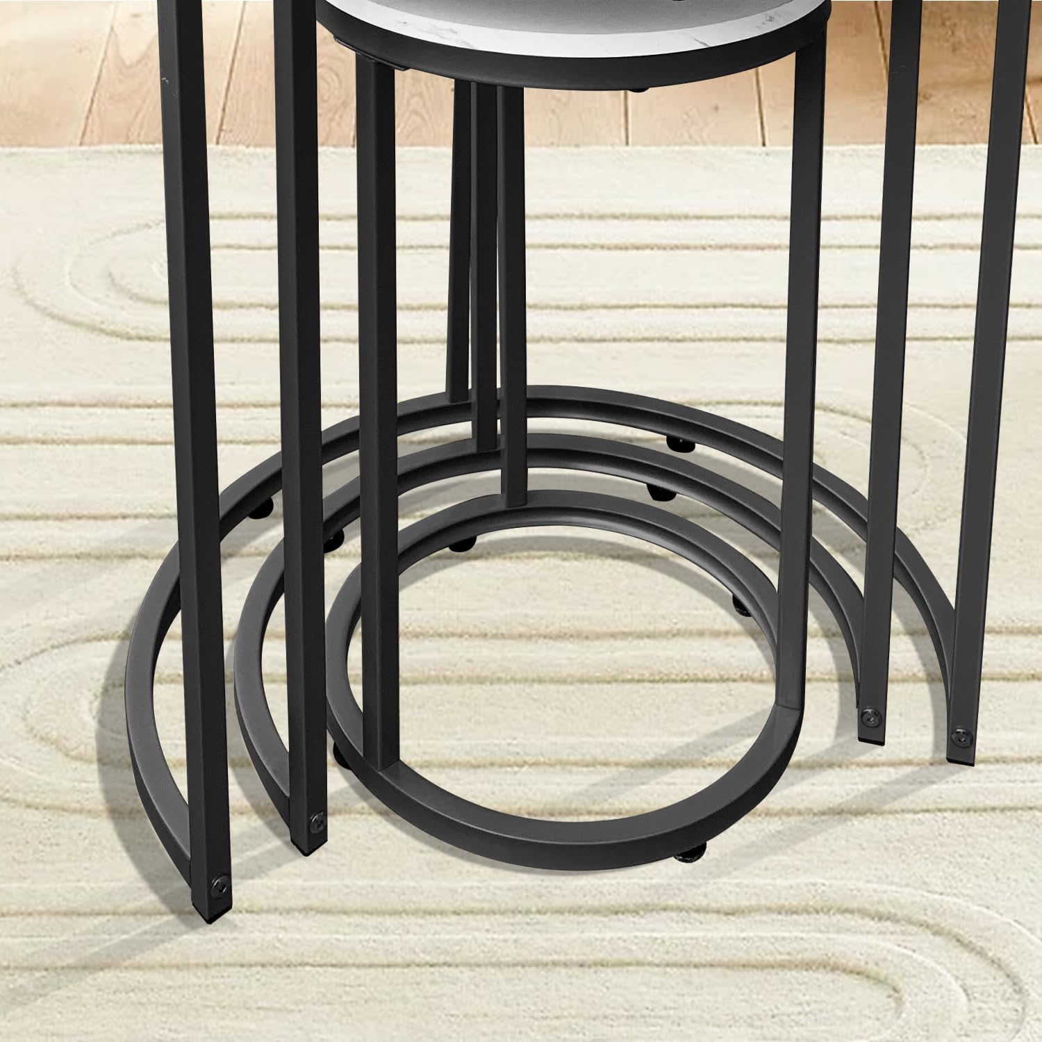 AT-VALY 3-Piece Round Nesting Coffee Table Set - Small Accent Side Tables for Living Room, Bedroom & Apartment (Black) | Space-Saving Modern Furniture for Small Spaces, Home Decor & Coffee Table Styling
