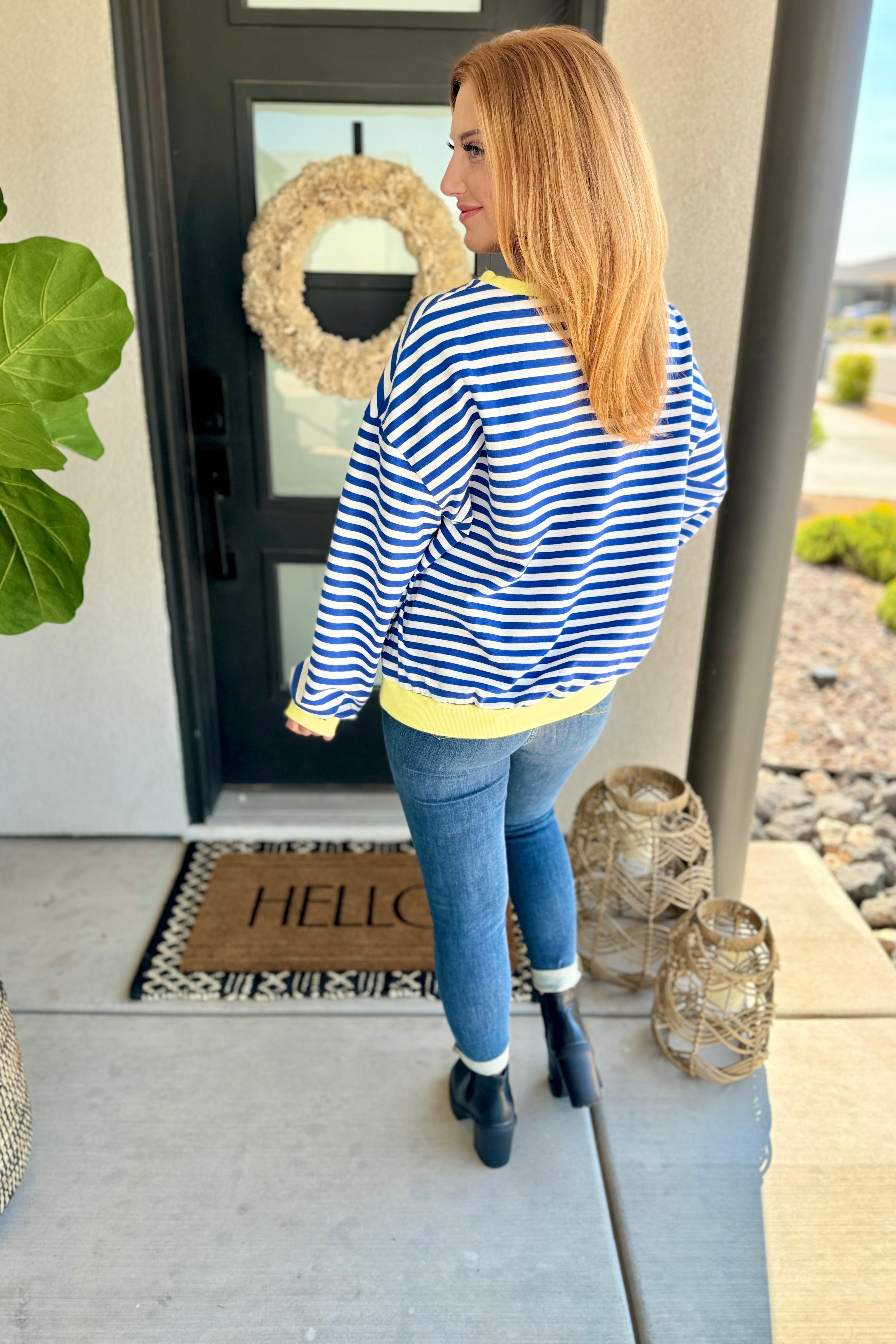 PREORDER: Larson Contrast Pullover Sweatshirt - Blue & White Color Block Design | Trendy Casual Wear for Men & Women | Perfect for Street Style, Lounge & Everyday Outfits