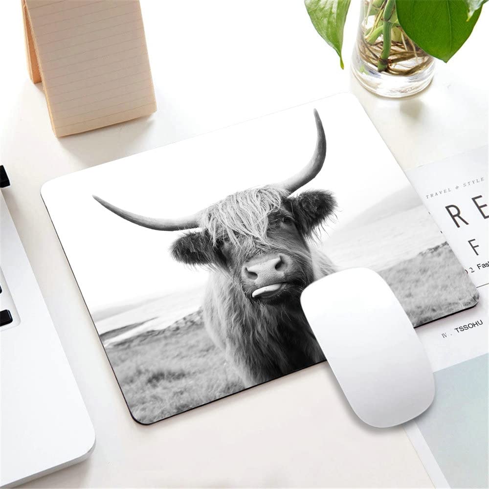 Premium Non-Slip Mouse Pad with Scottish Highland Cow Design - Black & White Isle of Mull Themed Office Accessory (9.5
