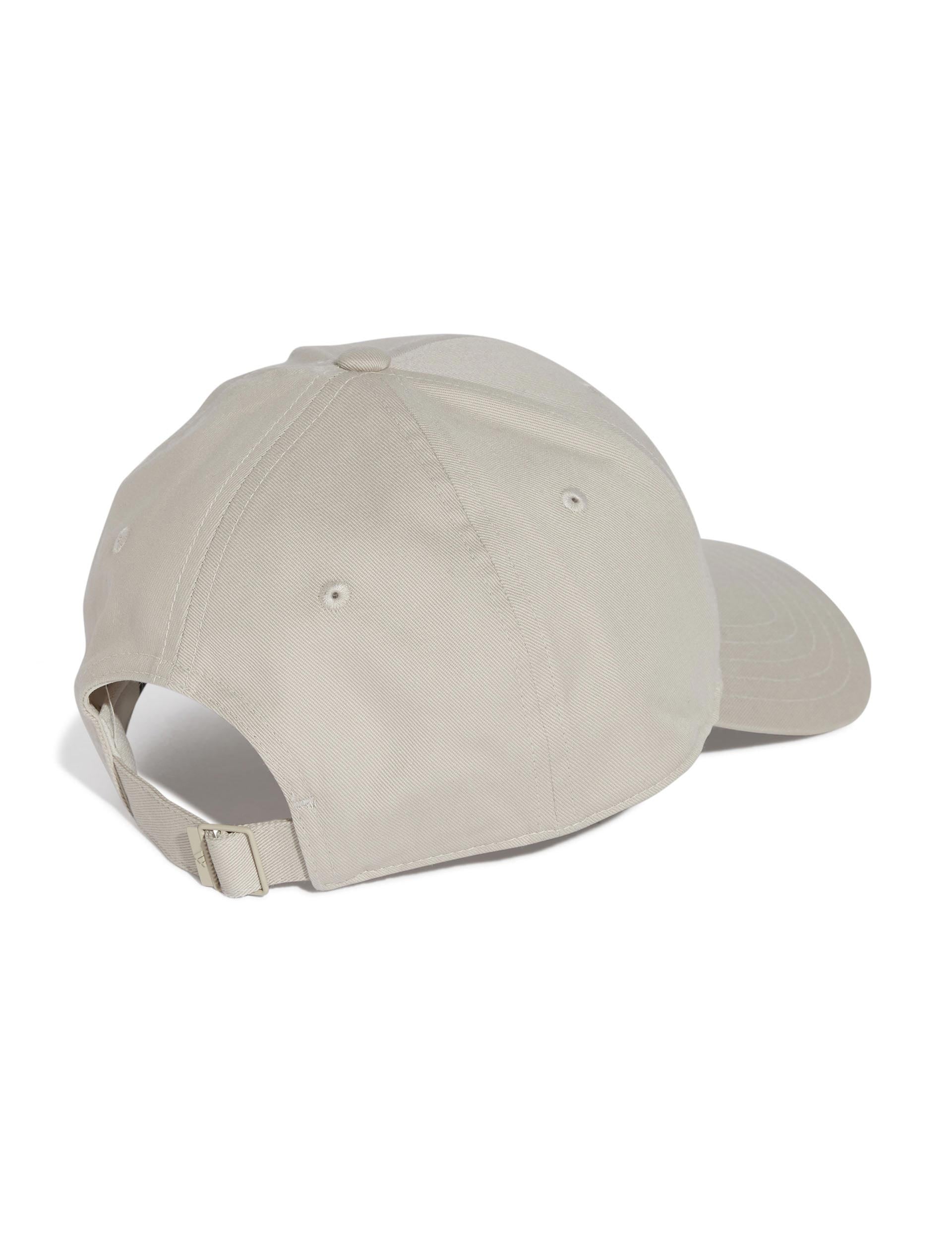 Baseball Cap with Linear Outline Design - Wonder Alumina/White - Perfect for Sports, Casual Wear & Outdoor Activities