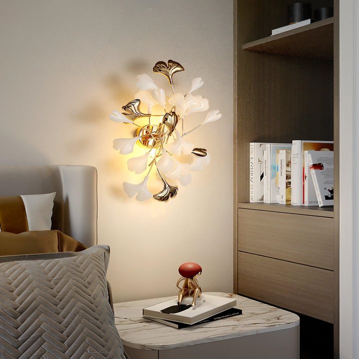 Ginkgo Leaf Wall Lamp - Modern LED Sconce Light Fixture for Bedroom, Living Room & Hallway Decor