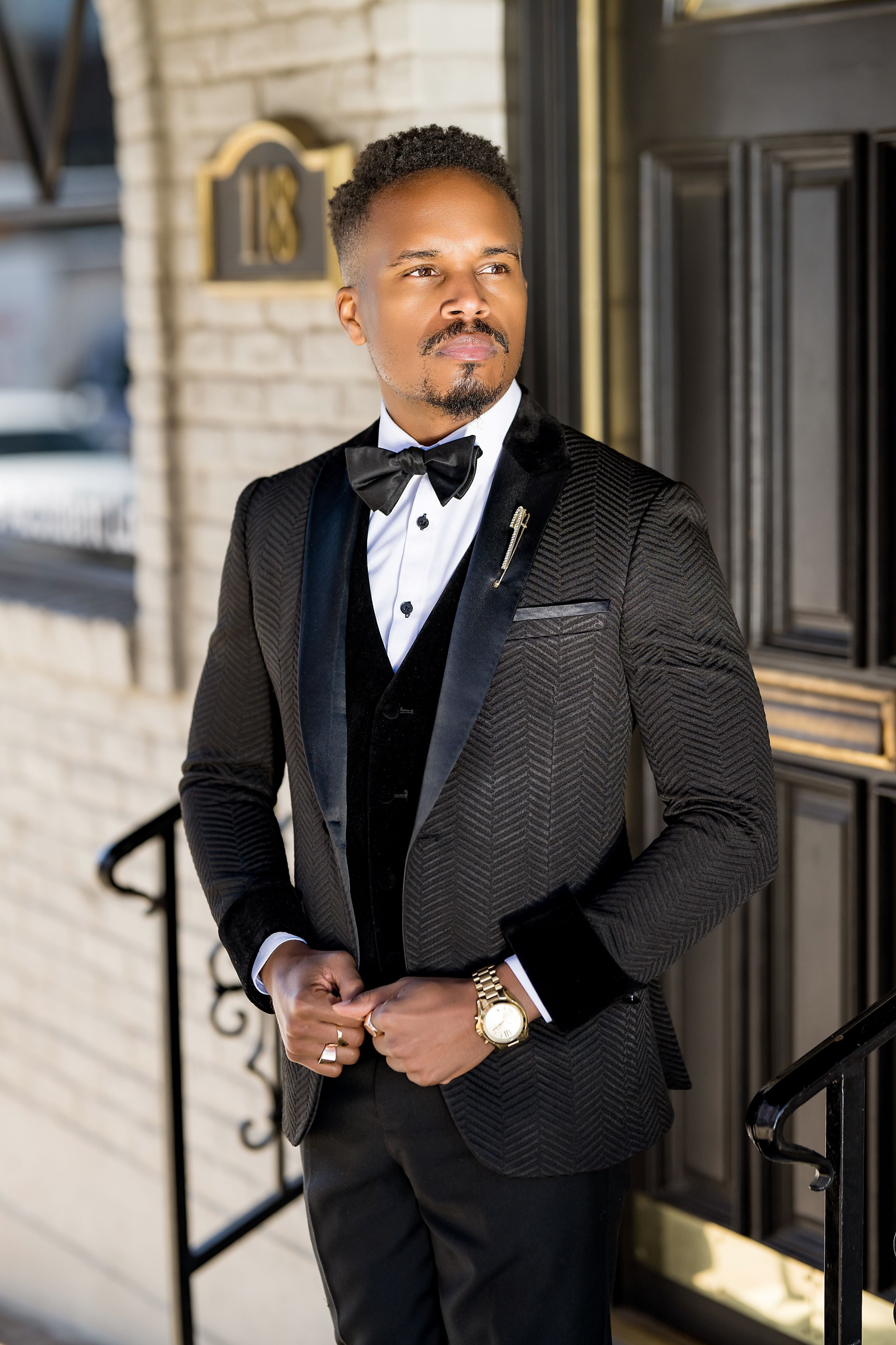 The Black Stallion - Premium Custom Tailored Herringbone Shawl Collar Blazer for Men | Formal Business Suit Jacket with Peak Lapel | Perfect for Weddings, Office Meetings & Special Occasions