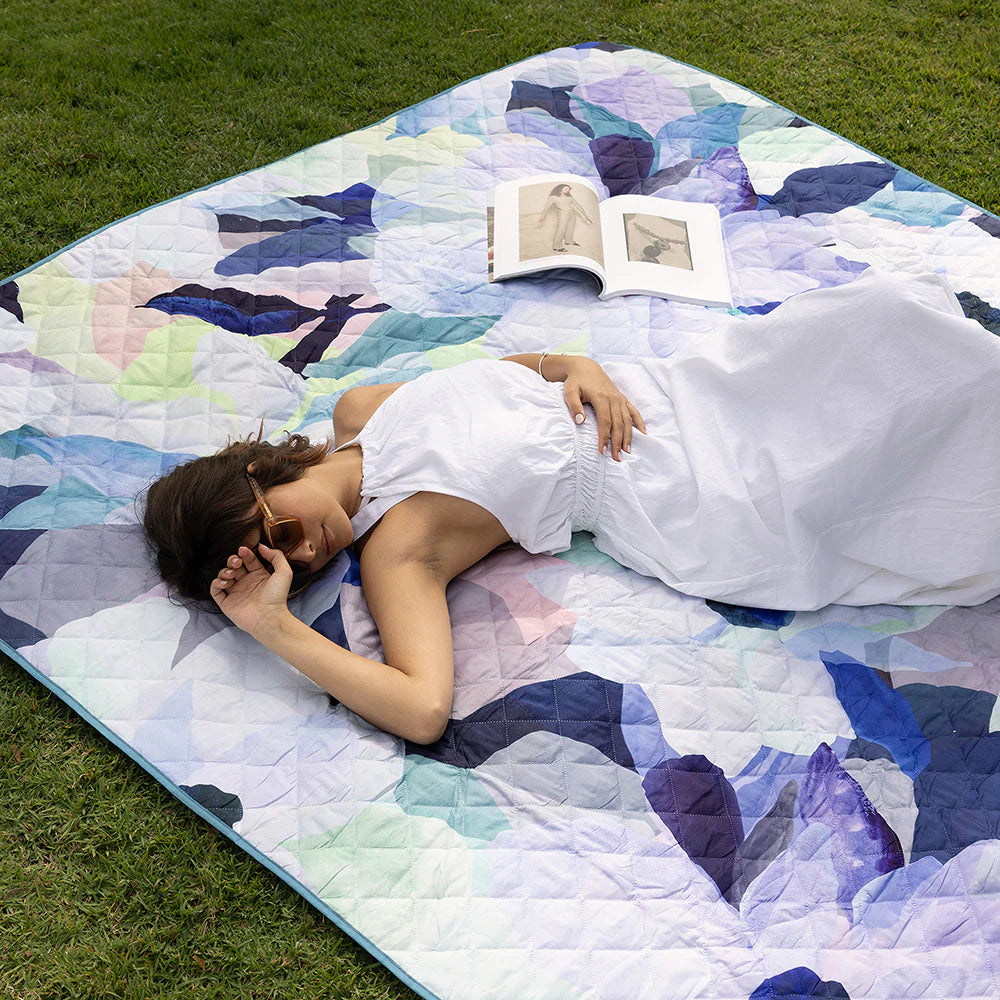 Ambrosia Picnic Rug by Bambury - Waterproof Outdoor Blanket for Beach, Park & Camping - Perfect for Picnics, Hiking and Family Gatherings