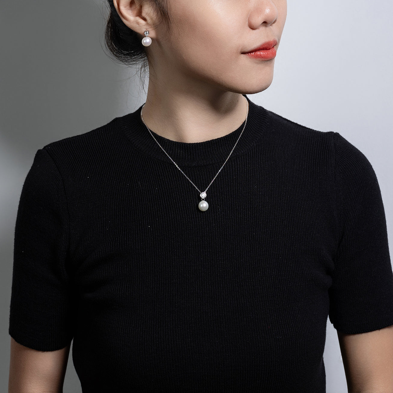 18K Solid Gold Freshwater Pearl Necklace KN00114 - Elegant Jewelry Gift for Women, Bridal Party, Anniversary & Special Occasions