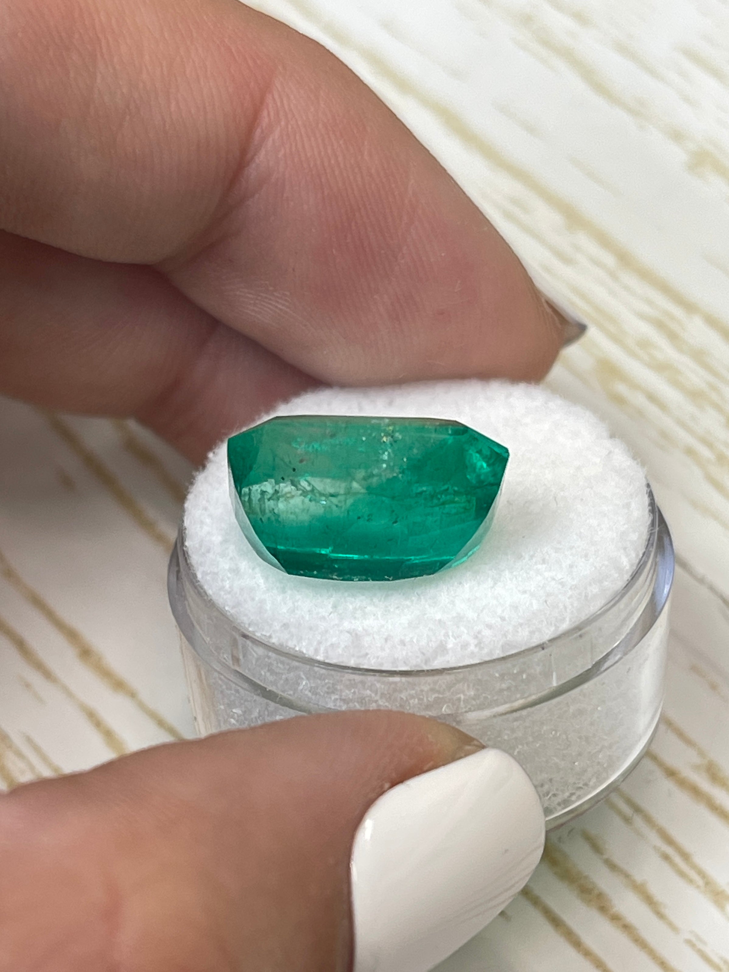 11.52 Carat GIA Certified Natural Colombian Emerald - 15.5x12mm Emerald Cut Loose Gemstone for Jewelry Making & Engagement Rings