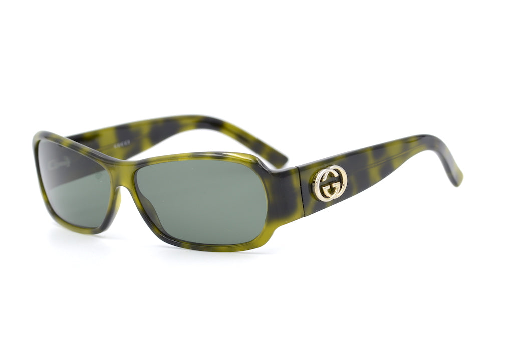 Original Title: Gucci 2935   Optimized Title: **Gucci 2935 Sunglasses – Luxury Designer Shades for Men & Women – UV Protection & Stylish Frames – Perfect for Outdoor, Travel & Fashion**