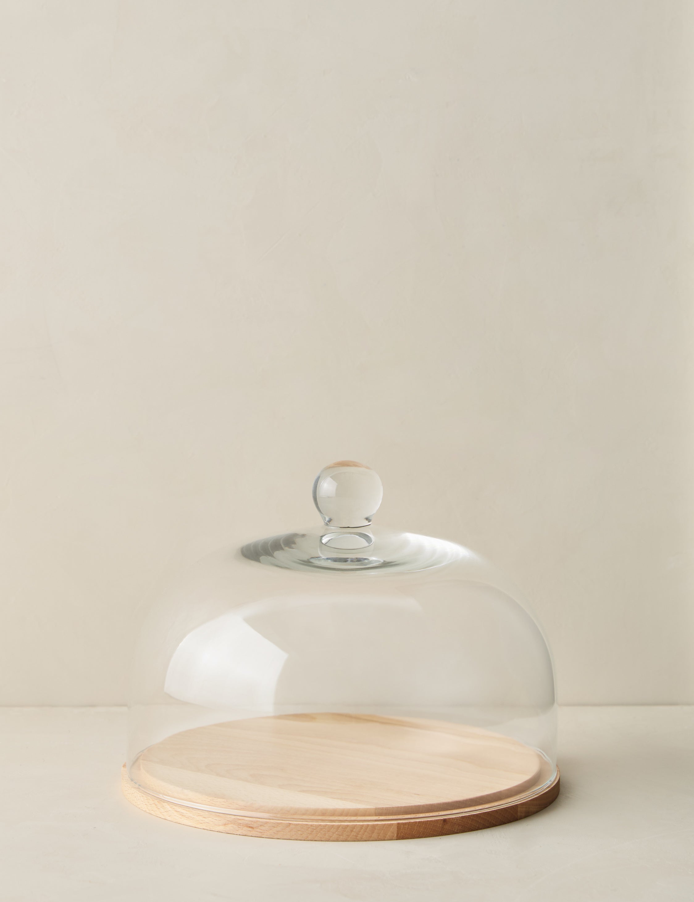 Elegant Glass Dome with Wood Base - Display Case for Collectibles, Jewelry, and Keepsakes - Perfect for Home Decor, Wedding Centerpieces, and Gift Boxes
