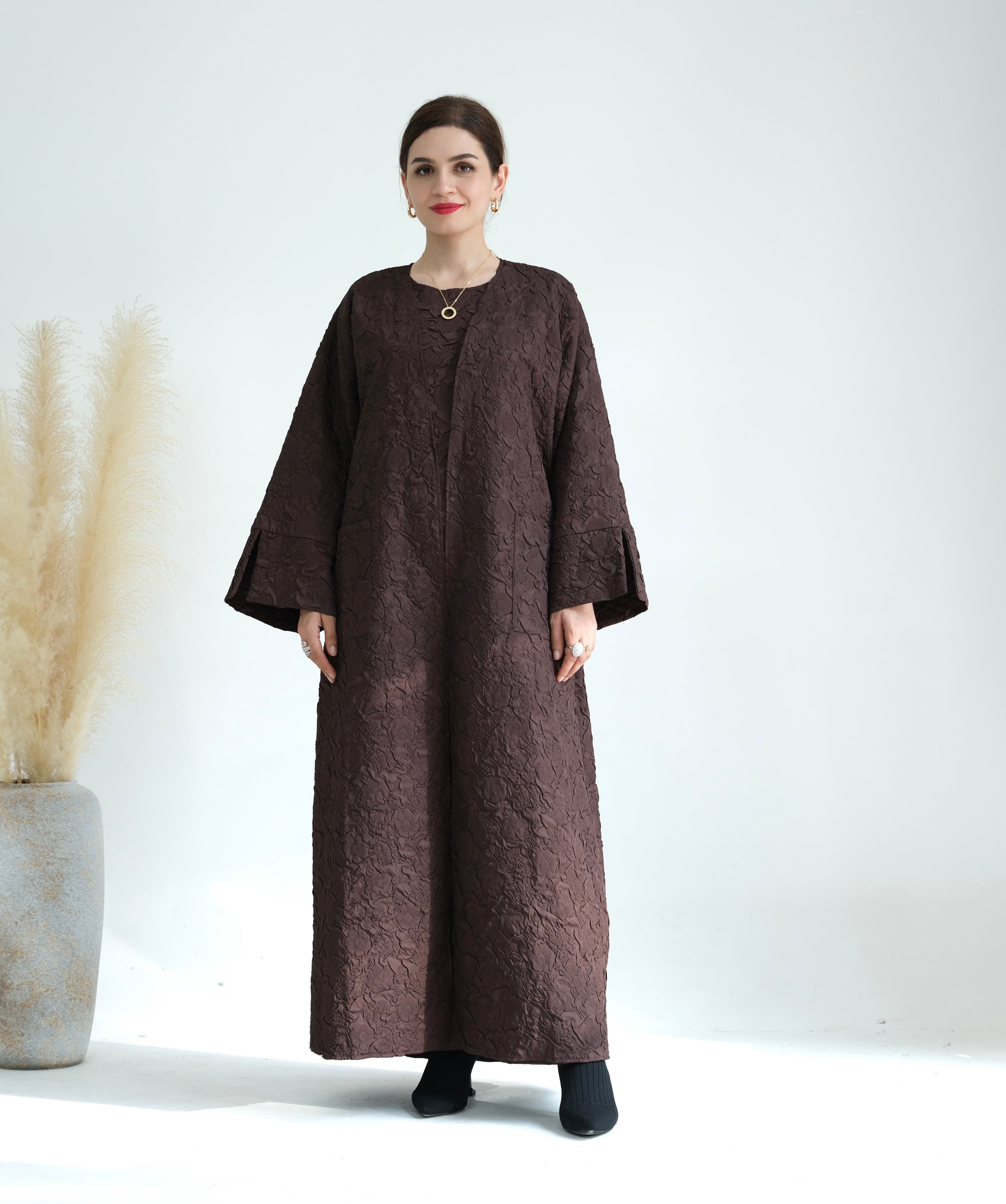 Elegant Eva Textured Abaya Set in Cocoa - Modest Islamic Prayer Dress for Women - Perfect for Eid, Ramadan, and Special Occasions