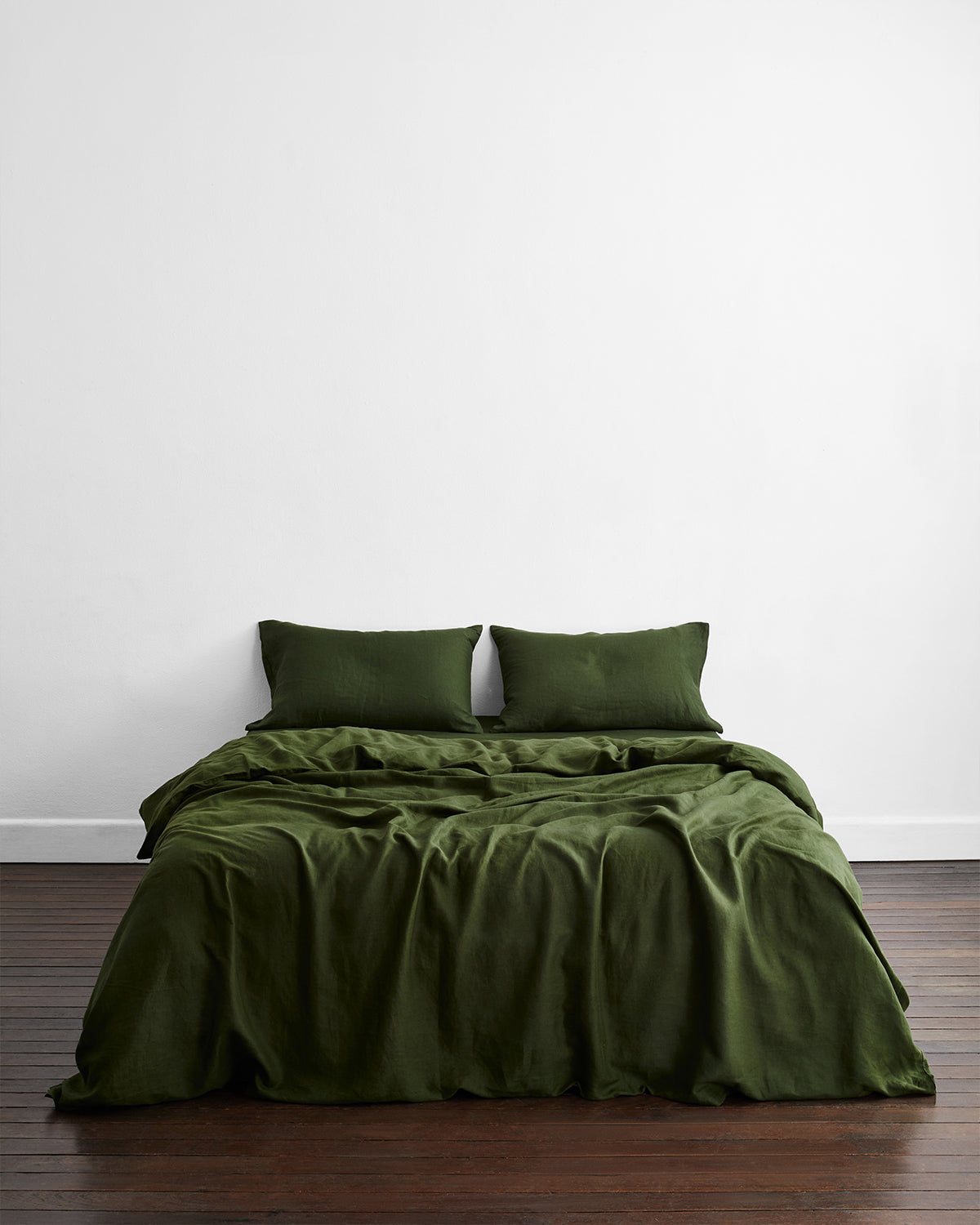 Premium 100% French Flax Linen Pillowcases Set of 2 - Natural Olive Green - Breathable & Hypoallergenic Bedding for Hot Sleepers - Perfect for Master Bedroom, Guest Room & Vacation Homes