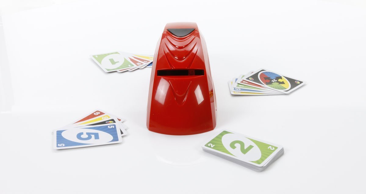 Mattel Games UNO Card Game - Classic Family Fun for Kids & Adults - Perfect for Parties, Travel & Game Nights